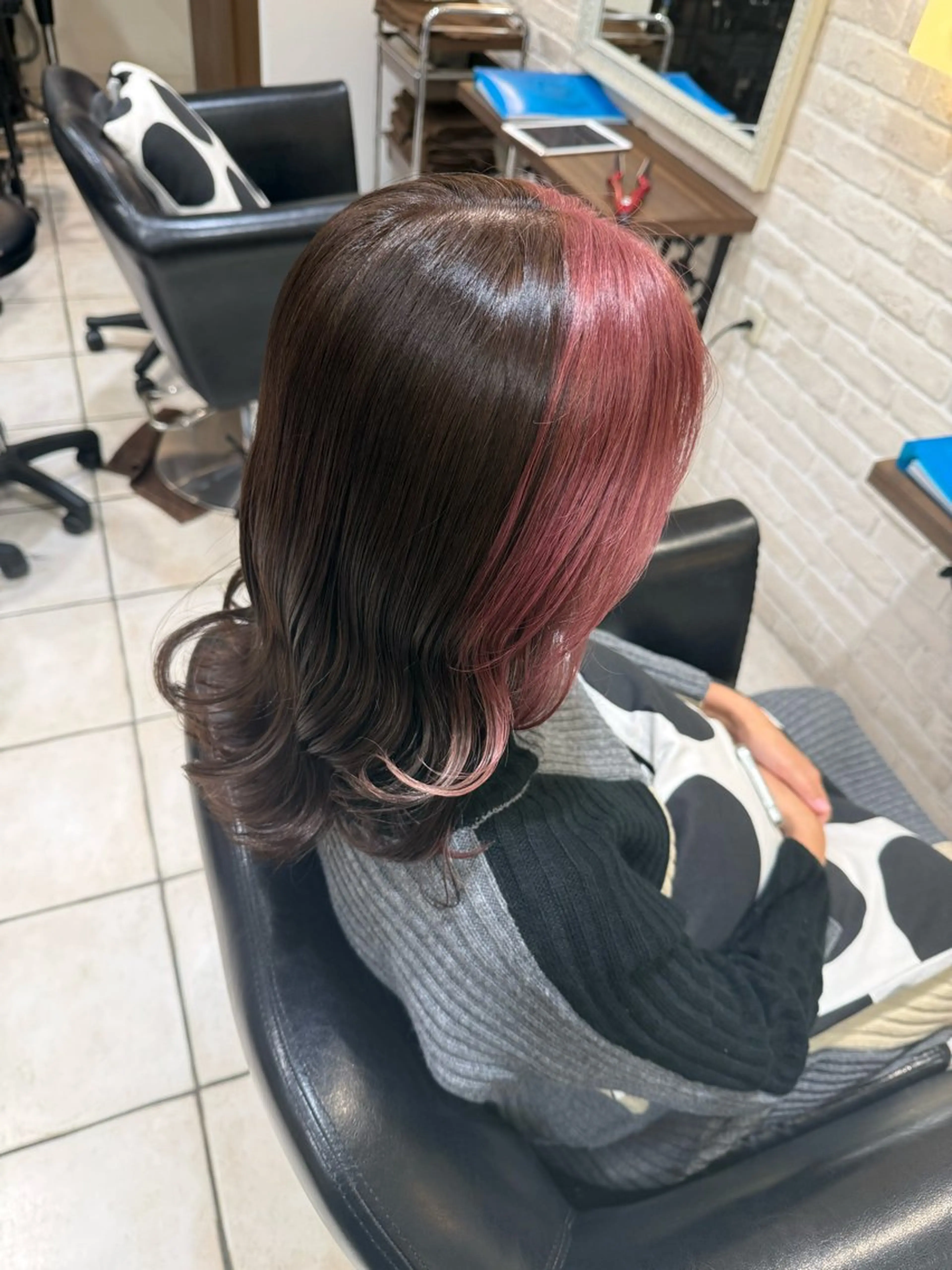 カラー 🩵RIKO🩵 透明感カラー🫧のヘアスタイル