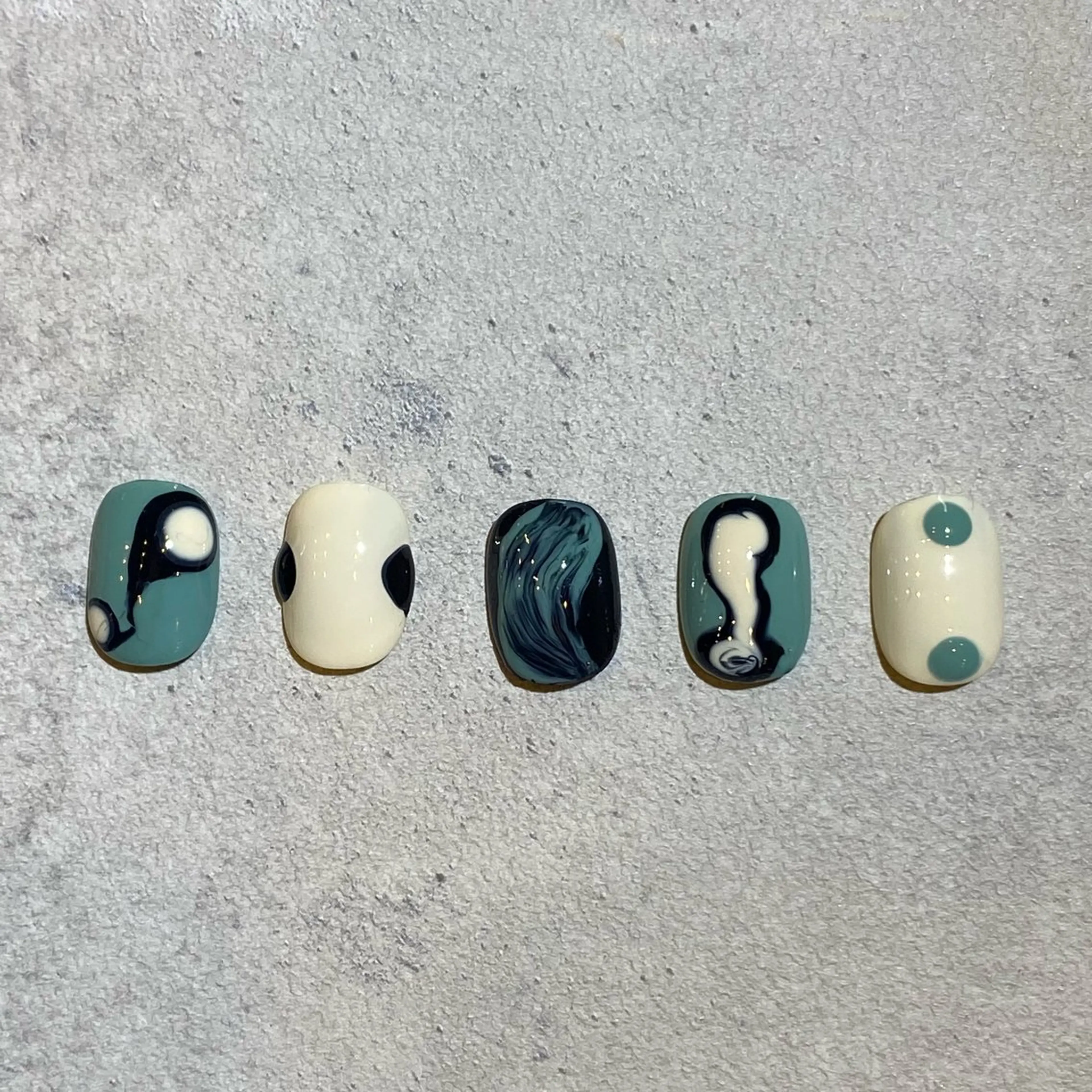 ネイル 49-seek所属・49-seek 松野千恵子のネイルデザイン