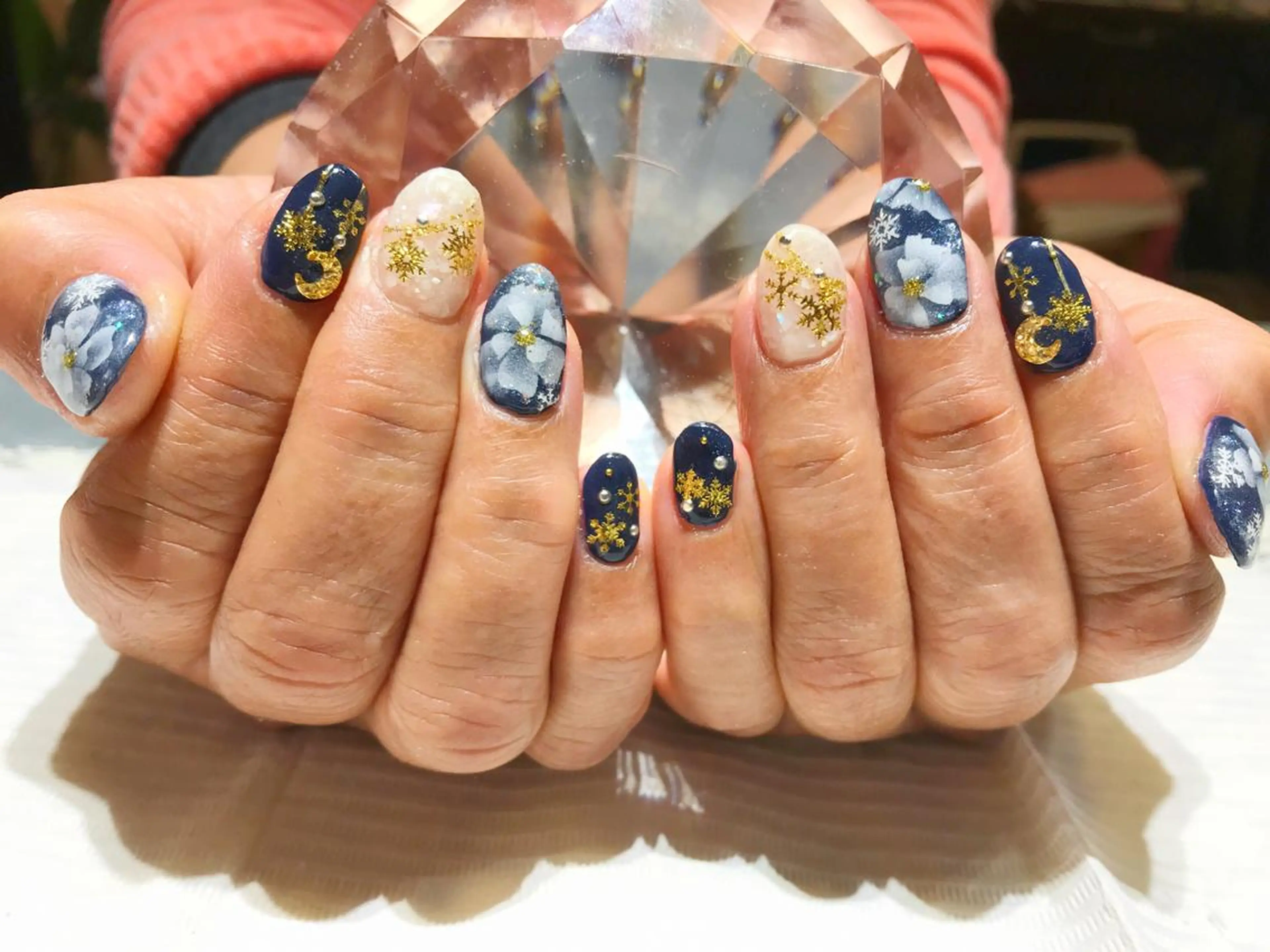 ネイル アートネイル フラワーネイル ジェルネイル YUN 💅のネイルデザイン