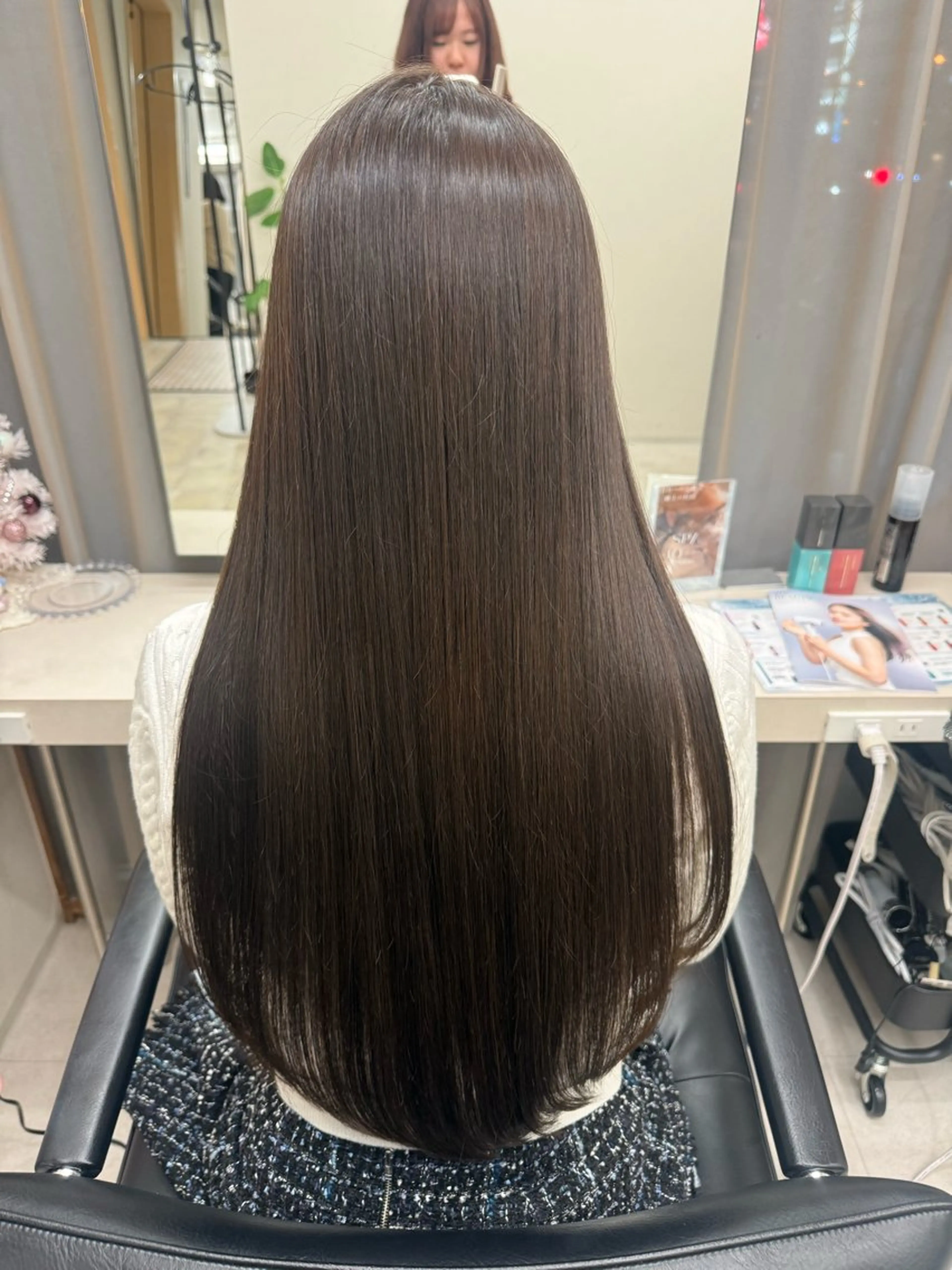 ロング カラー ヘアカラー haru 髪質改善サロンのヘアスタイル