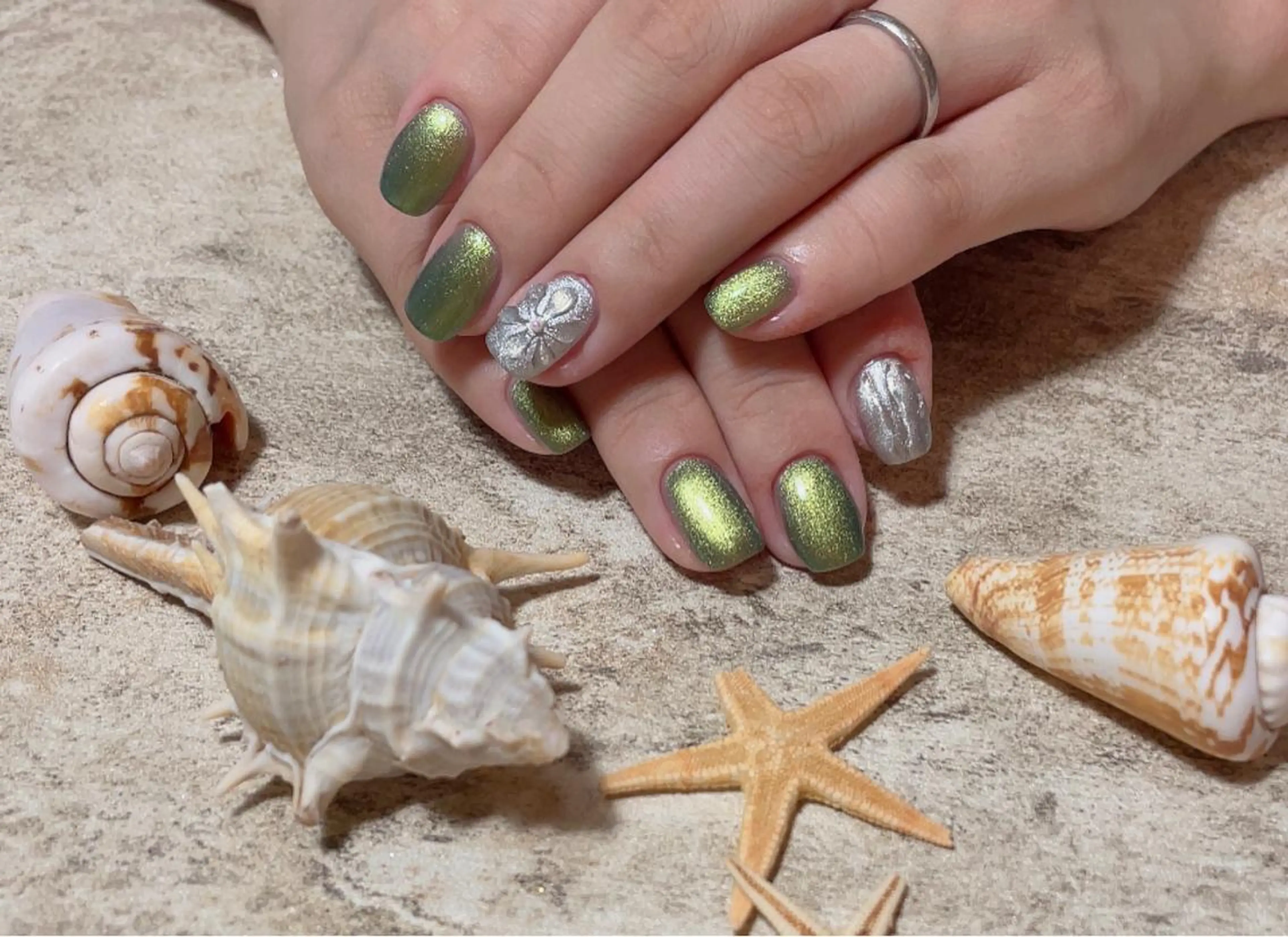 ネイル 南野 由希のネイルデザイン