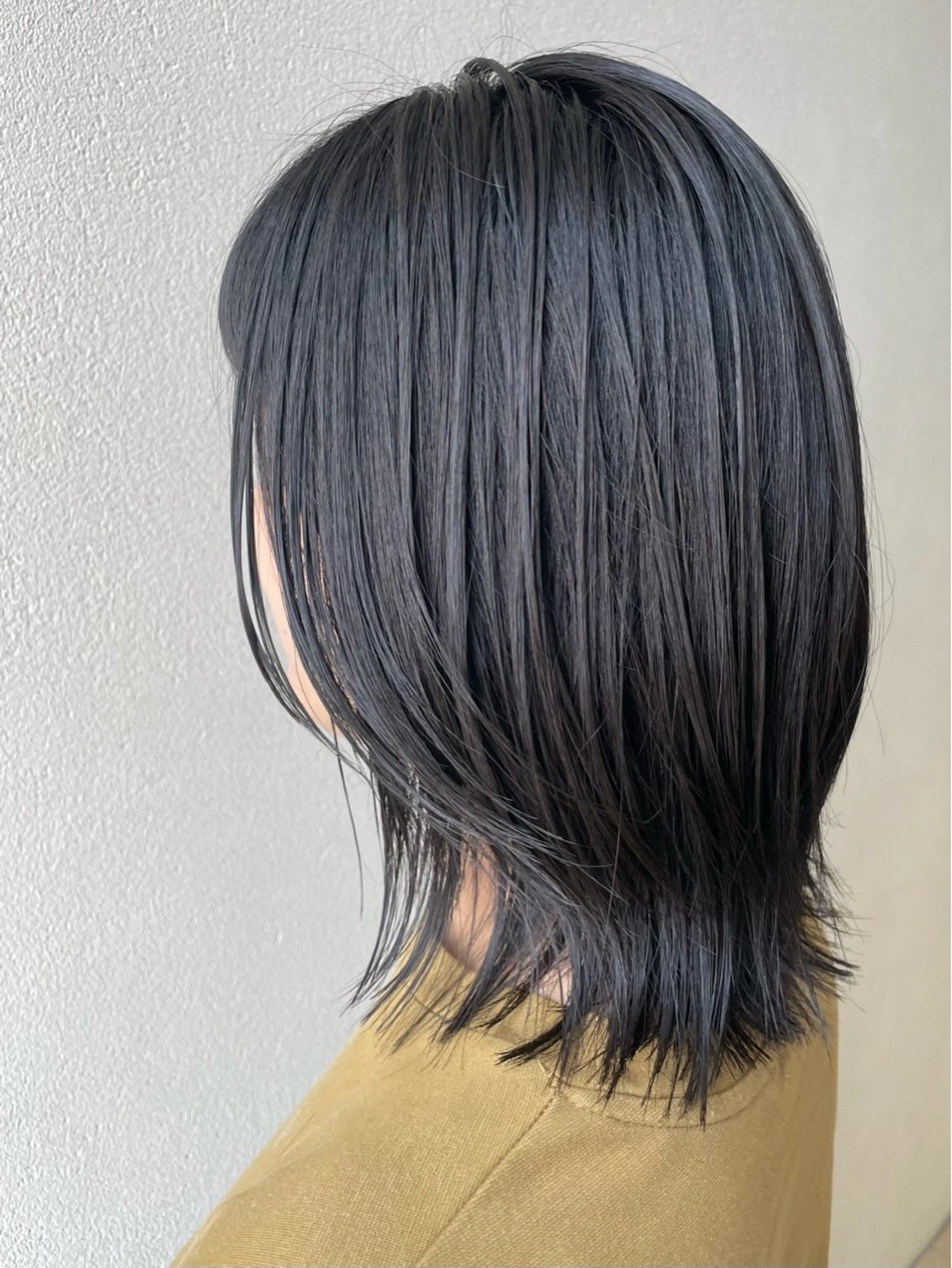 ミディアム レイヤーカット 沢田 瞳のヘアスタイル