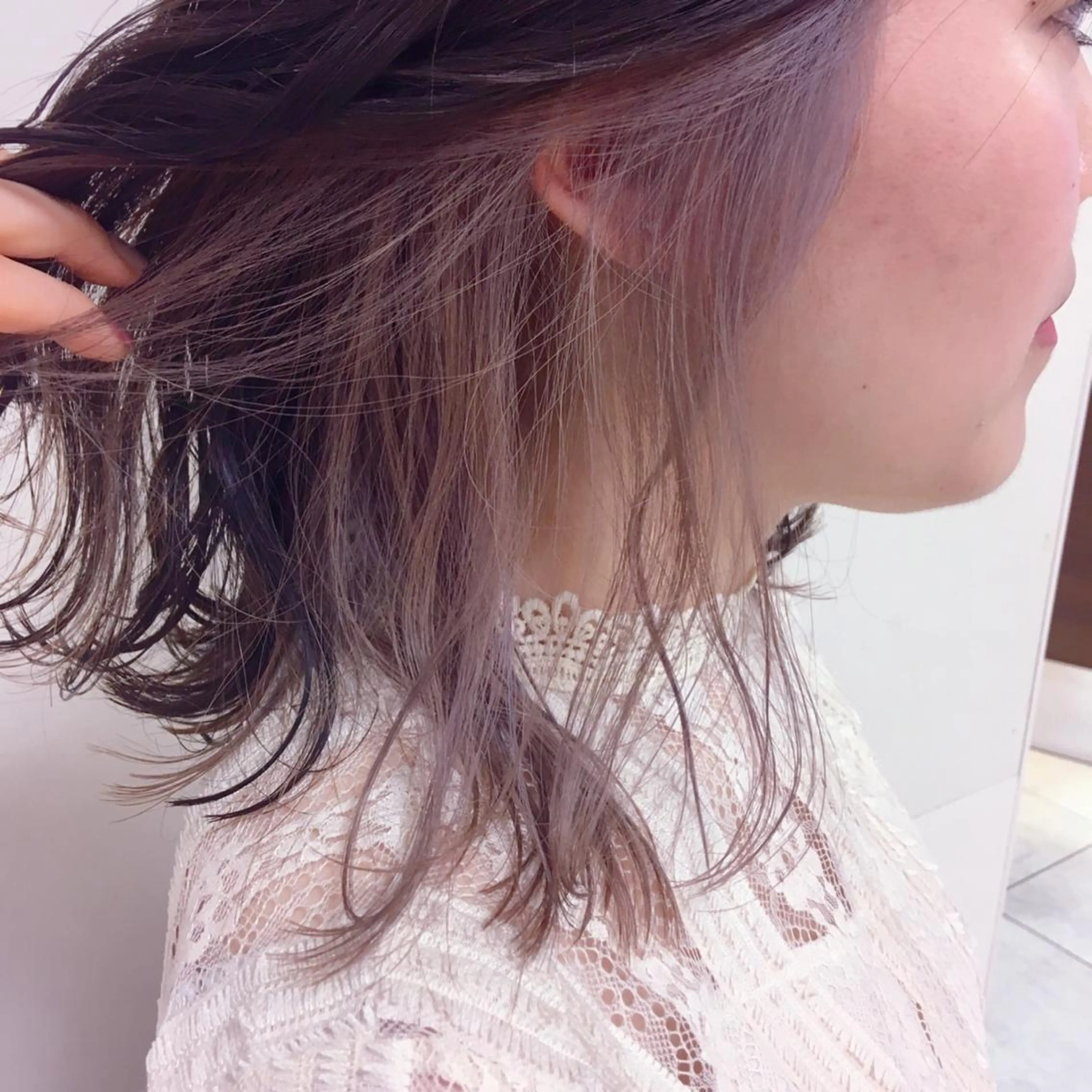 ミディアム カラー ヘアアレンジ ヘアカラー トリートメント 【Sweep】おじま のぞみのヘアスタイル