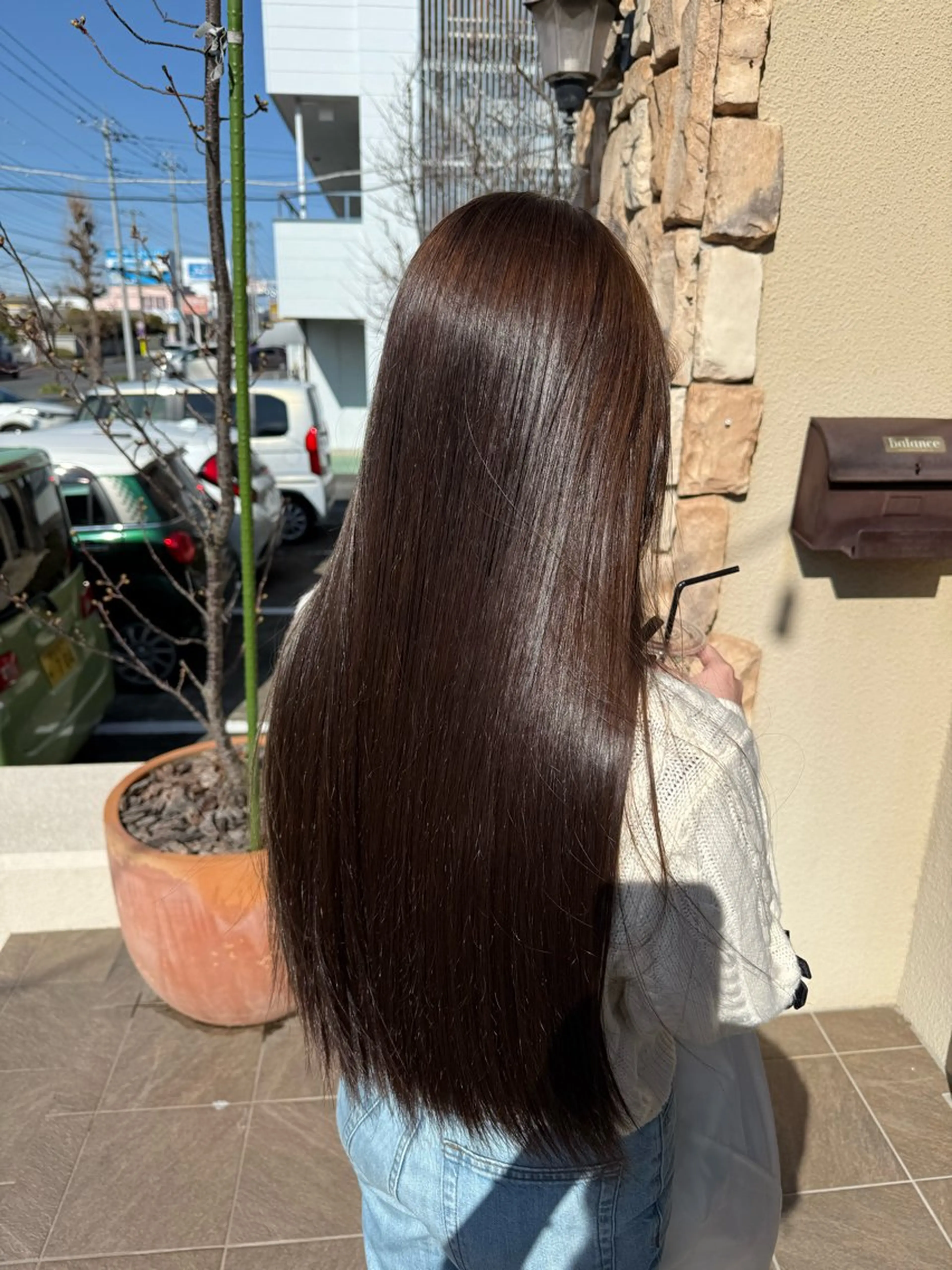 カラー ブリーチ 透明感カラー オリーブカラー ヘアカラー 清水 花菜のヘアスタイル