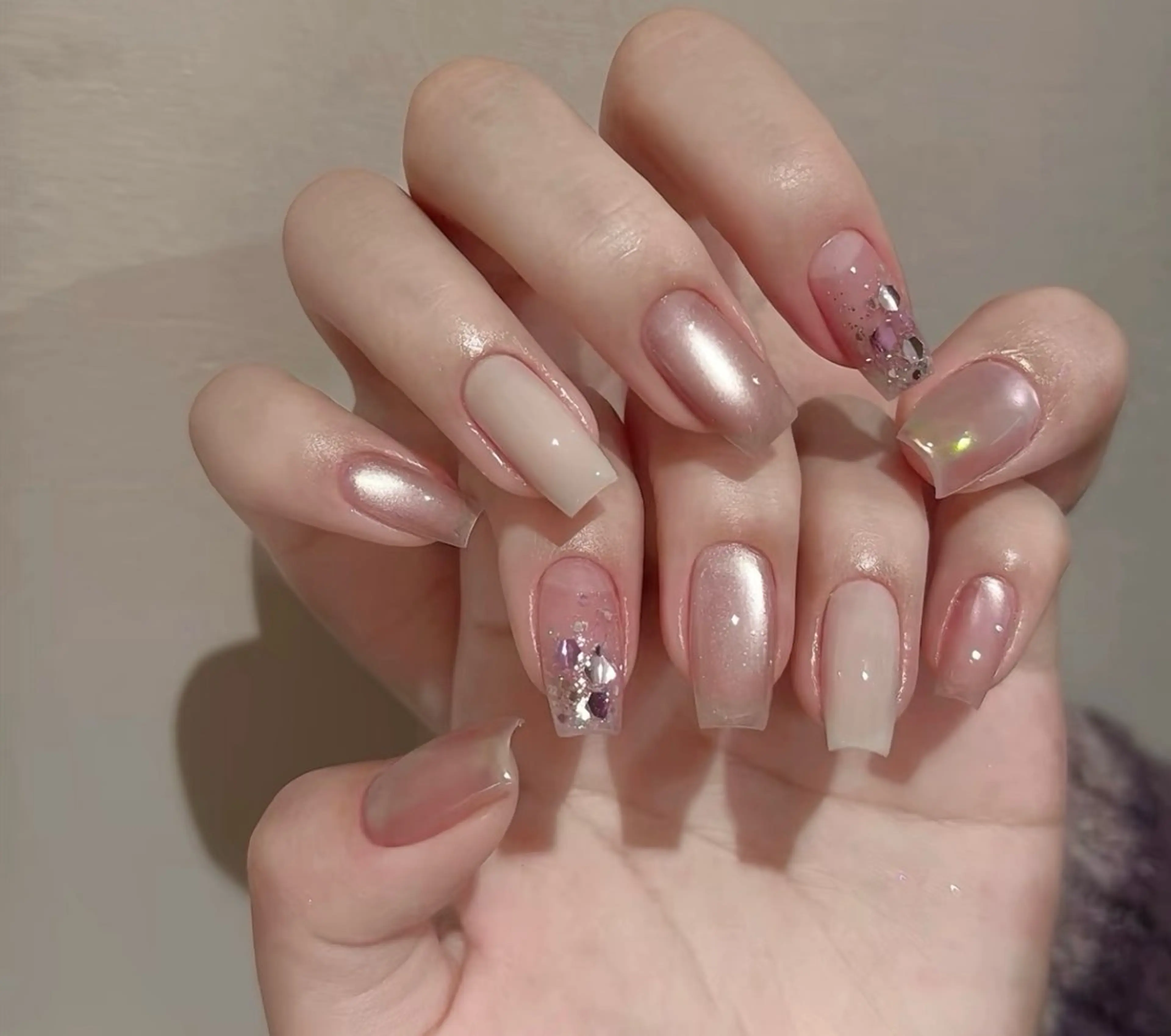 ネイル チークネイル 長さ出し フレンチネイル ガーリー 韓国ネイル sun nail池袋 モデル募集のネイルデザイン