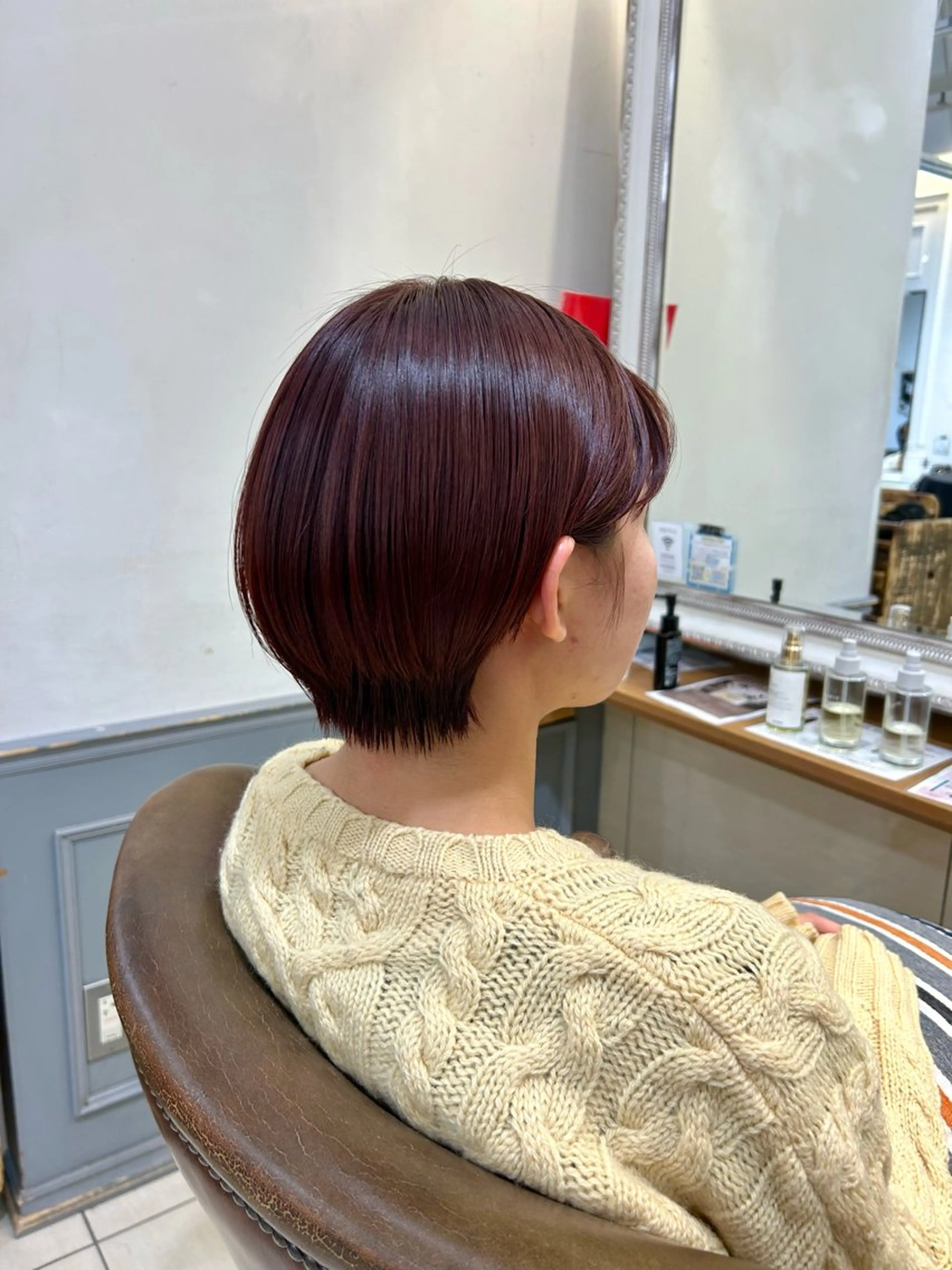 カラー ブリーチ ブリーチなしカラー レッドカラー moeka 表参道のヘアスタイル