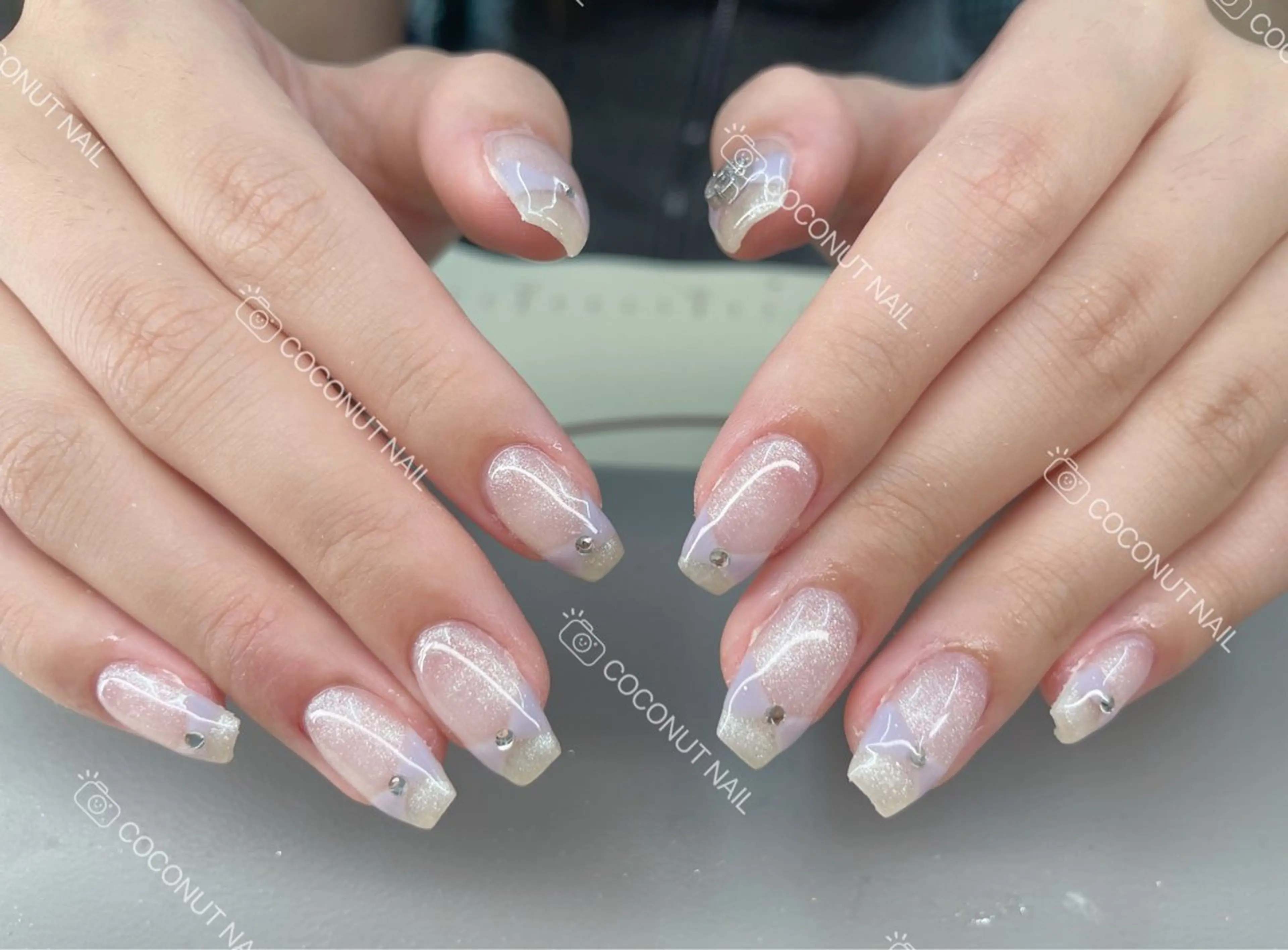 ネイル ハンドネイル 神田 ココナッツのネイルデザイン