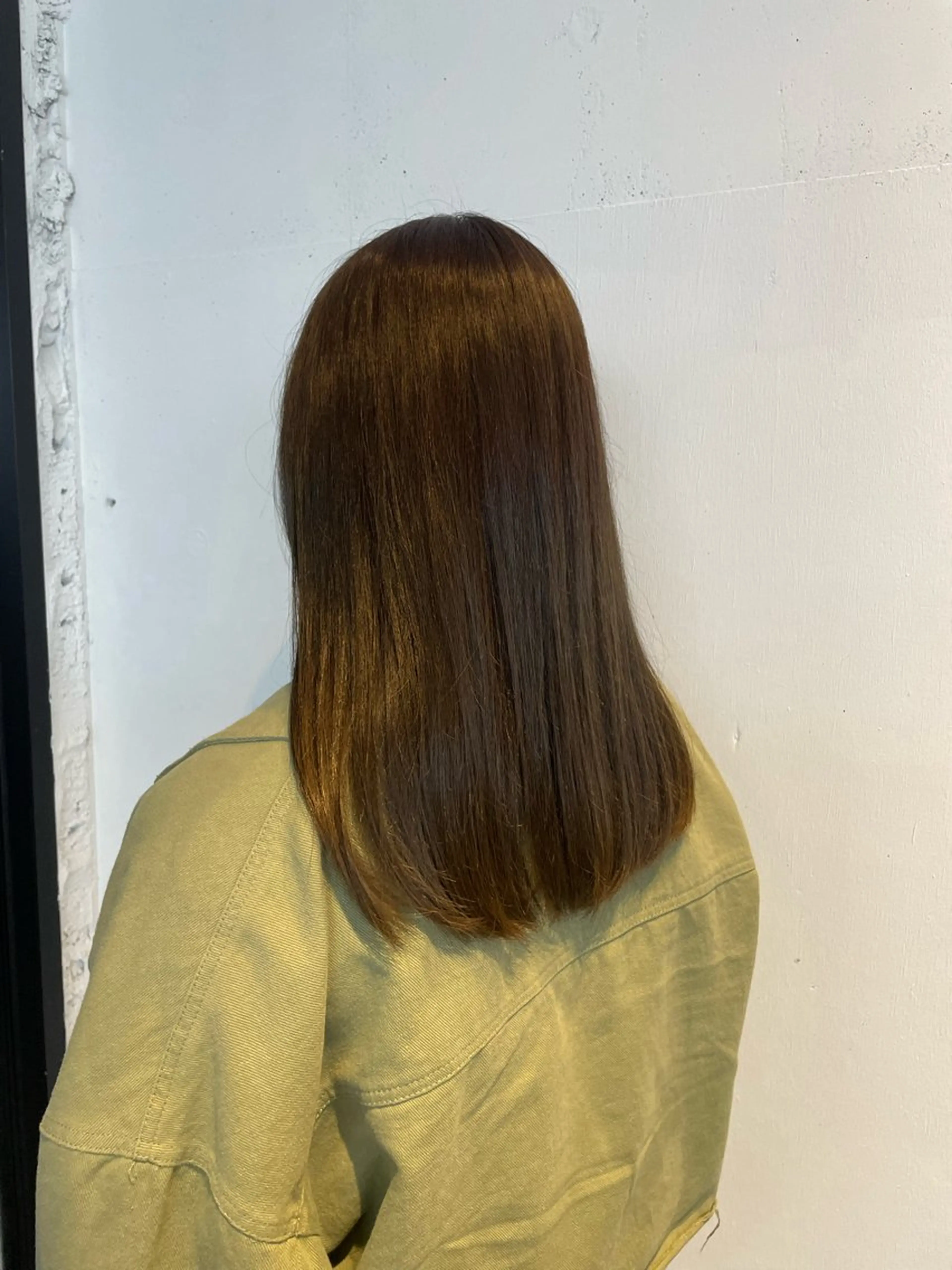 カラー グレージュ オリーブグレージュ オリーブグレー ハイトーンカラー🩵 指名多数💗横山聖奈のヘアスタイル