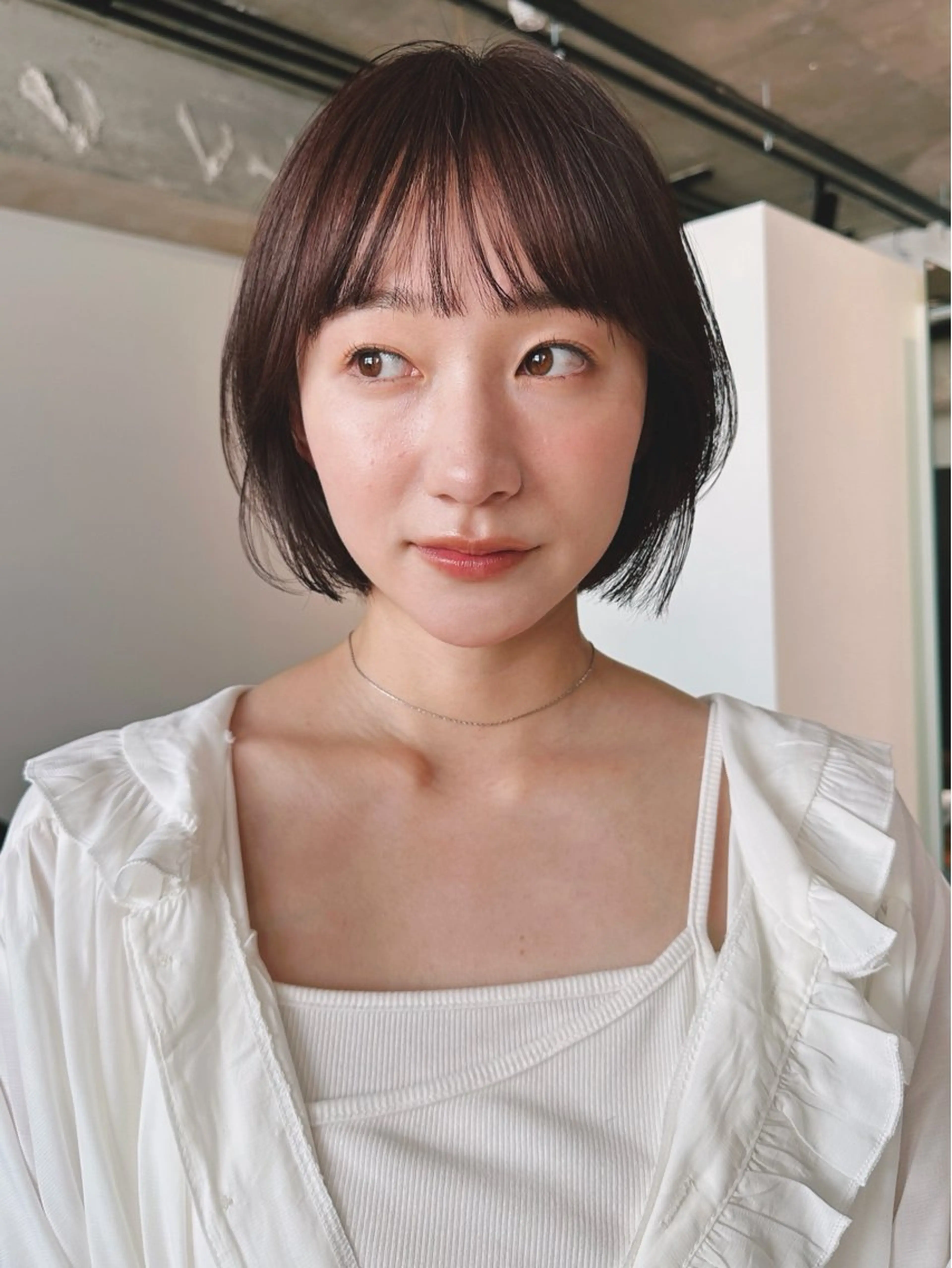 ショート カラー パーマ 🫧小顔×似合わせ× 透明感カラー🫧のヘアスタイル