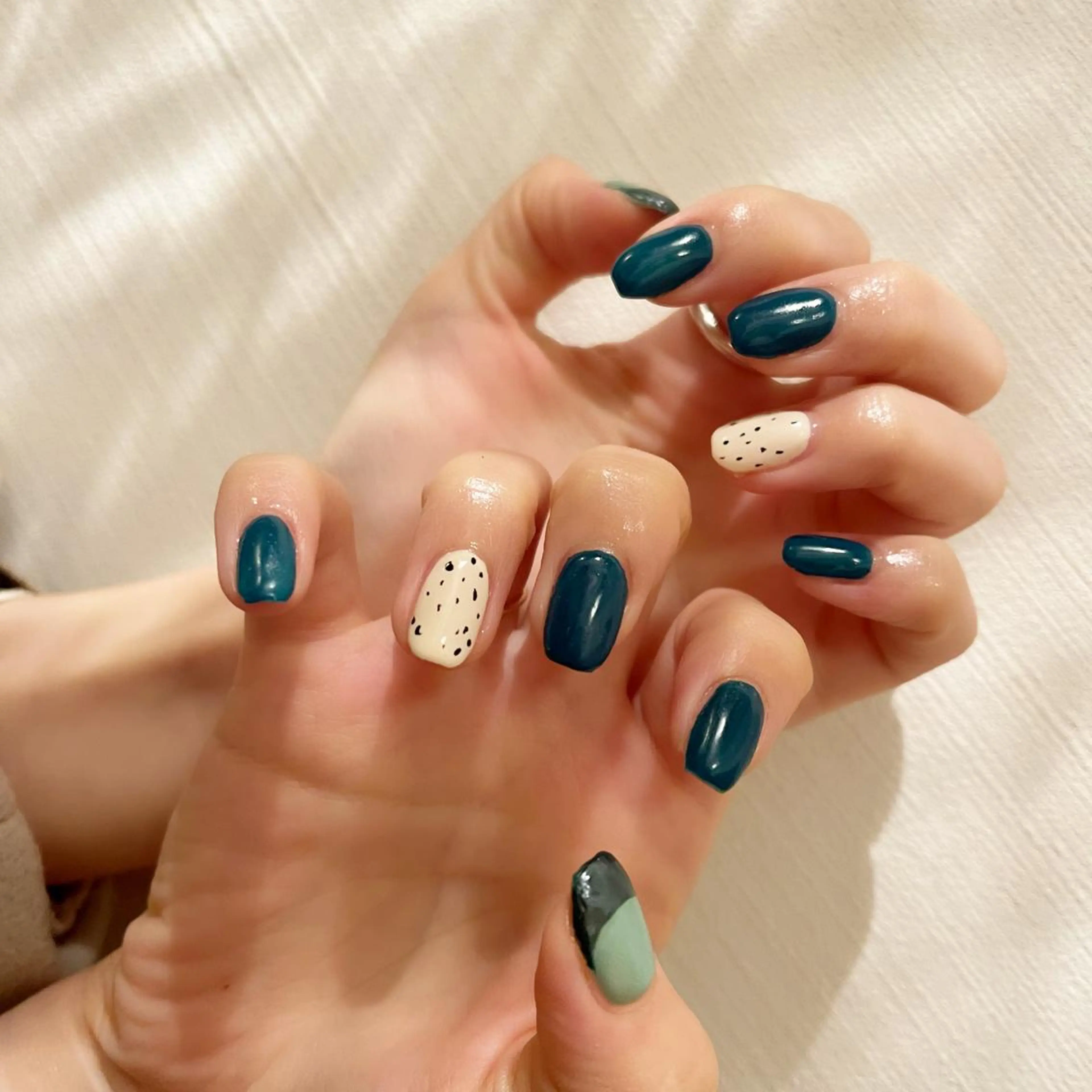 ネイル アートネイル BINEL REINAのネイルデザイン