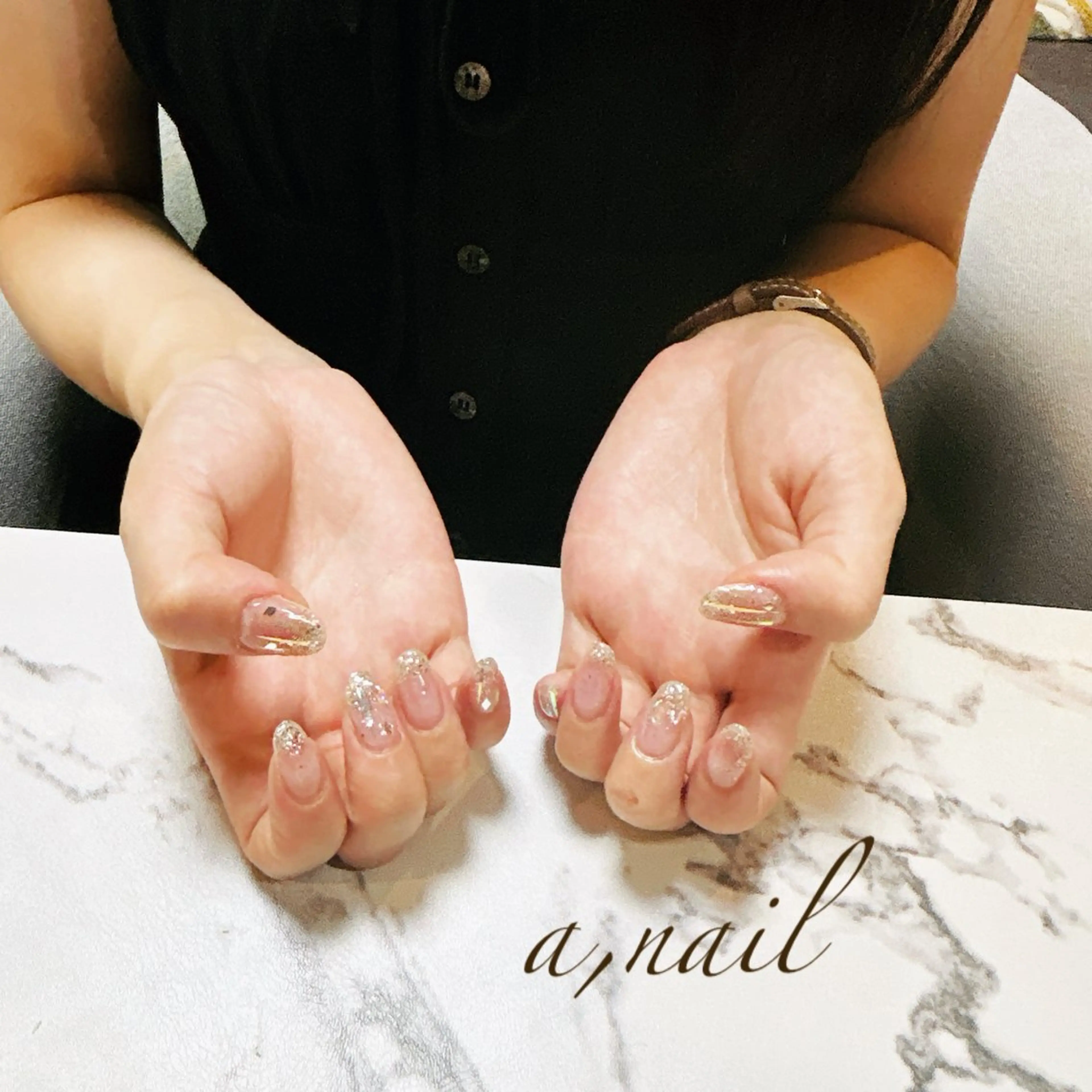 ネイル オーロラネイル グラデーション キラキラネイル ラメ(グリッター) ラメグラデーション ネイルサロン エーネイルのネイルデザイン