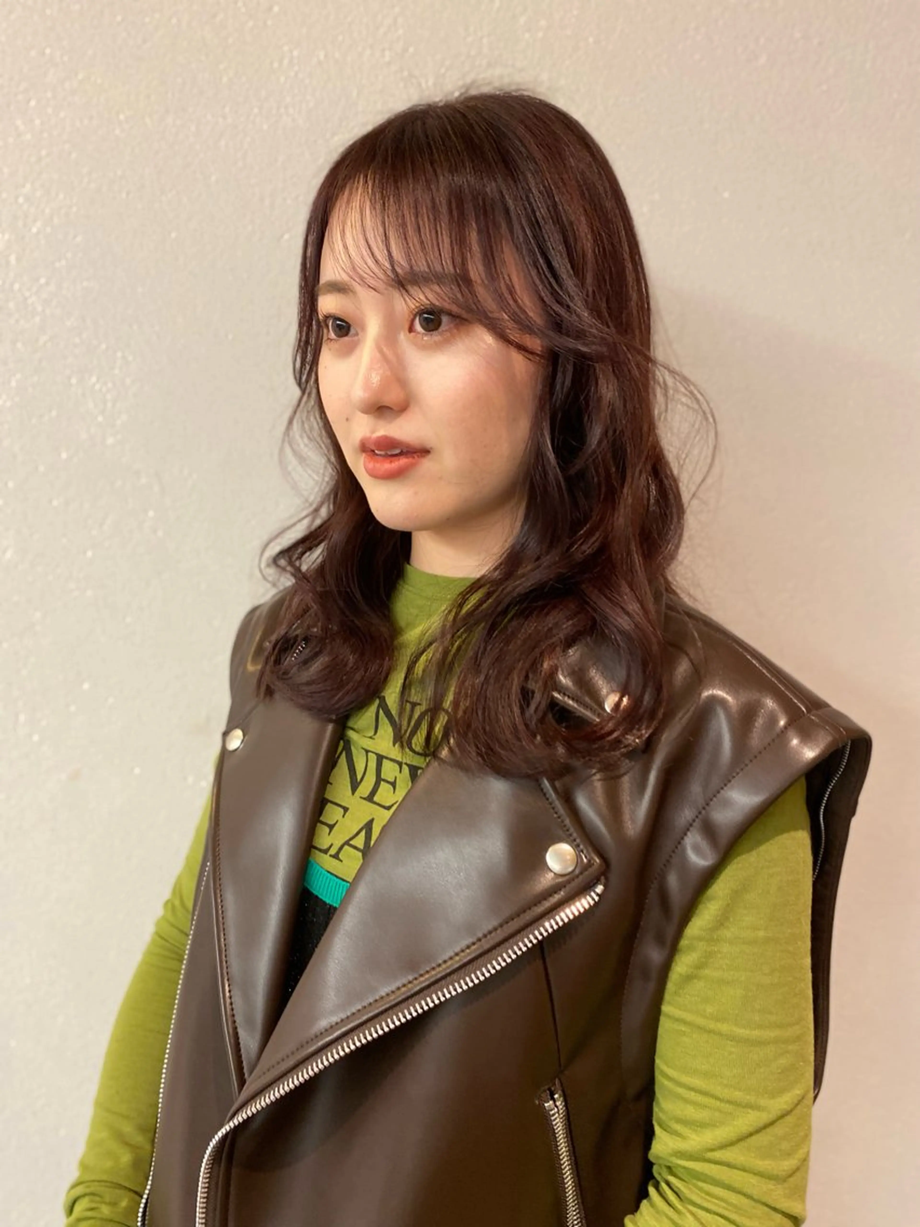 セミロング カラー ブラウンカラー レッドカラー 顔周りカット 韓国風ヘア レイヤーカット カット ヘアカラー トリートメント レイヤー/柔色 カラー/SAkiのヘアスタイル