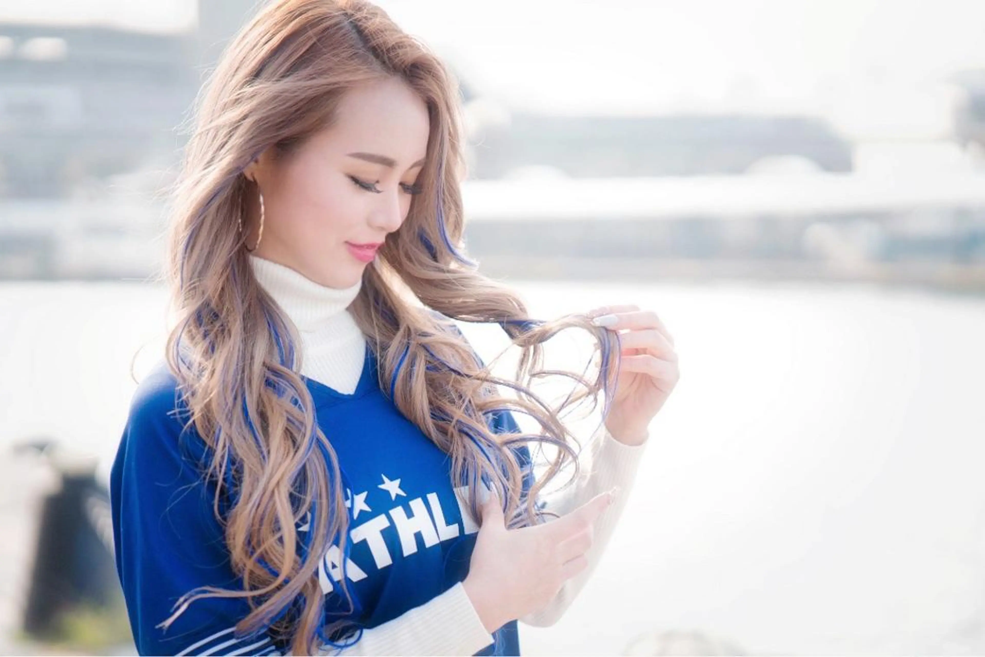 ロング カラー ハイライトカラー ハイライト 今井 勝也のヘアスタイル