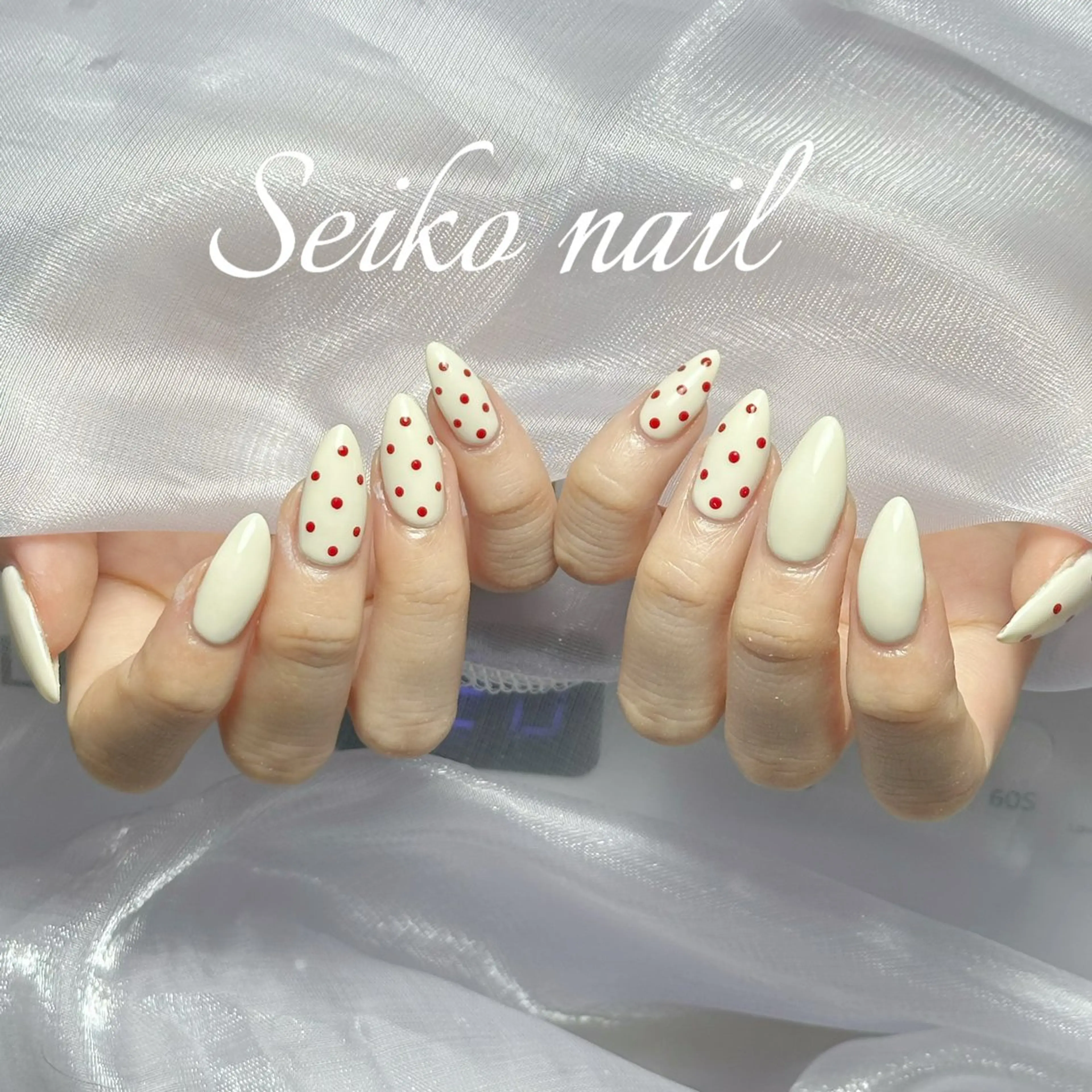 ネイル 長さ出し ジェルネイル マグネットネイル ミラーネイル 持ち込み ハンドネイル seiko nail Nanami（渋谷）のネイルデザイン