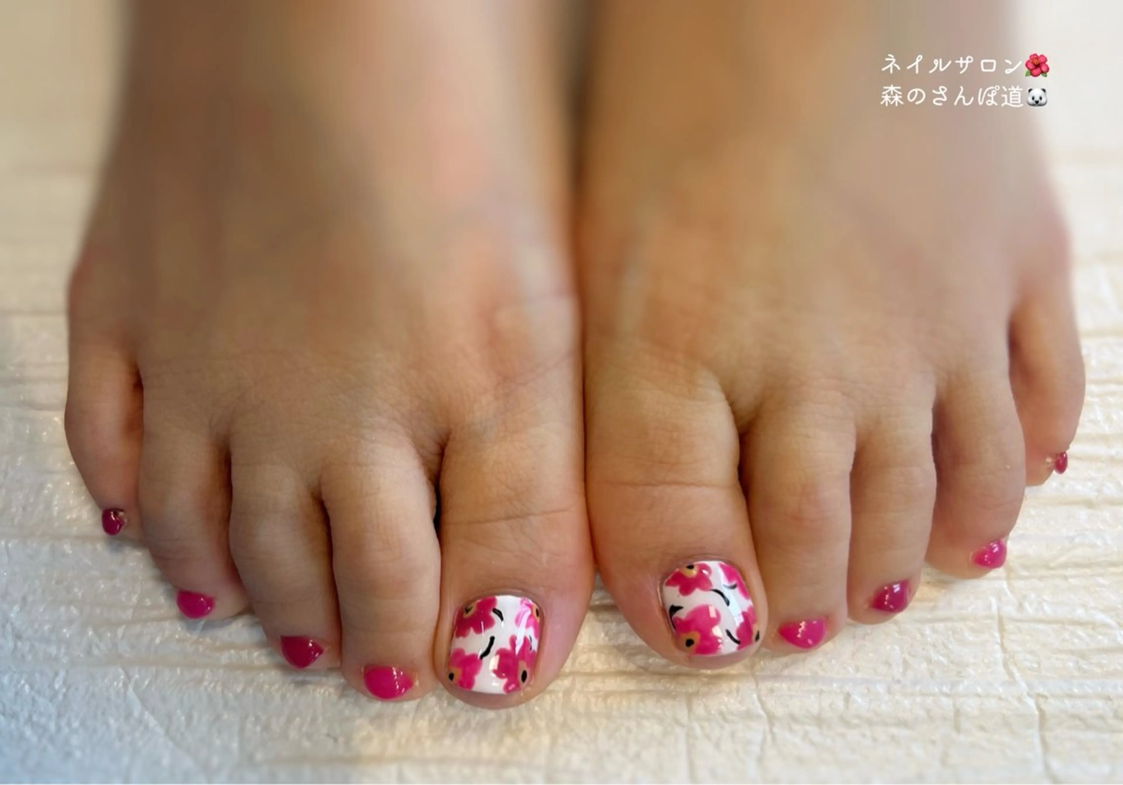 ネイル フットネイル 森のさんぽ道所属・ショートネイル 森のさんぽ道のネイルデザイン