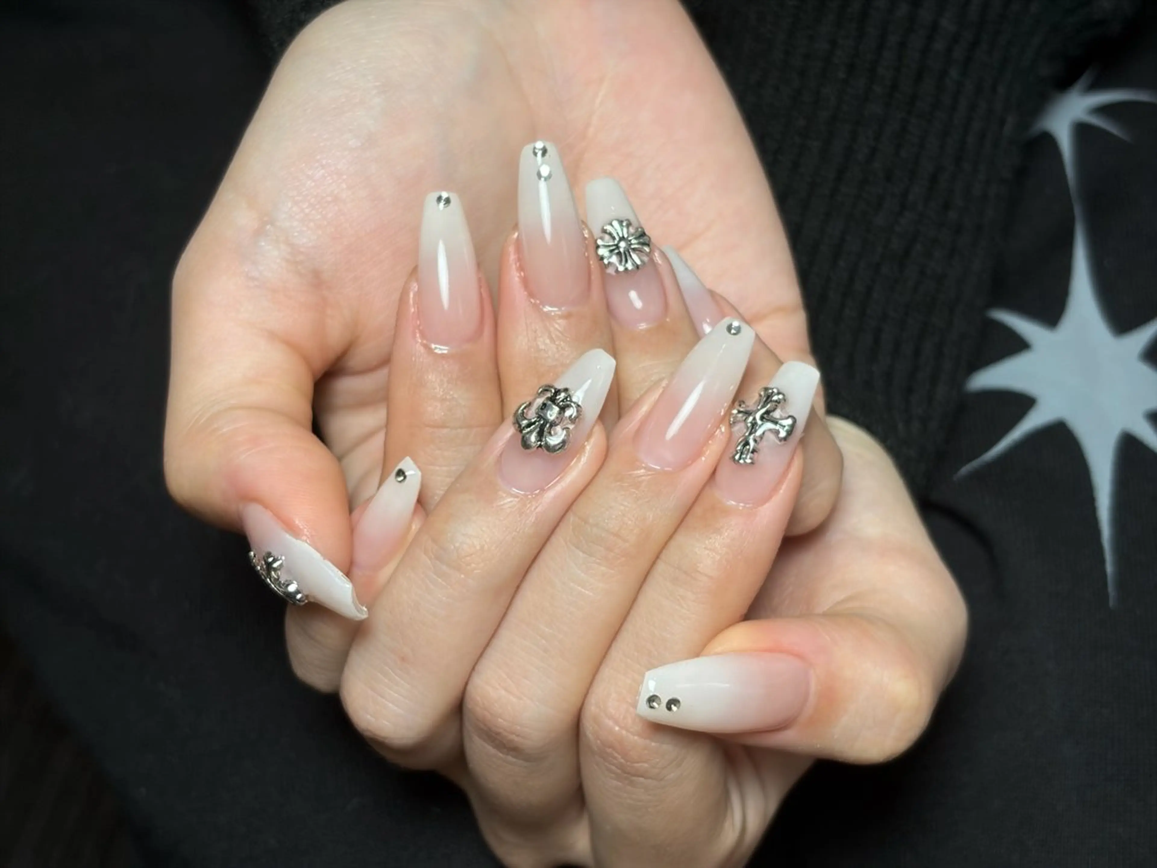 ネイル ハンドネイル Rela・S NAILのネイルデザイン