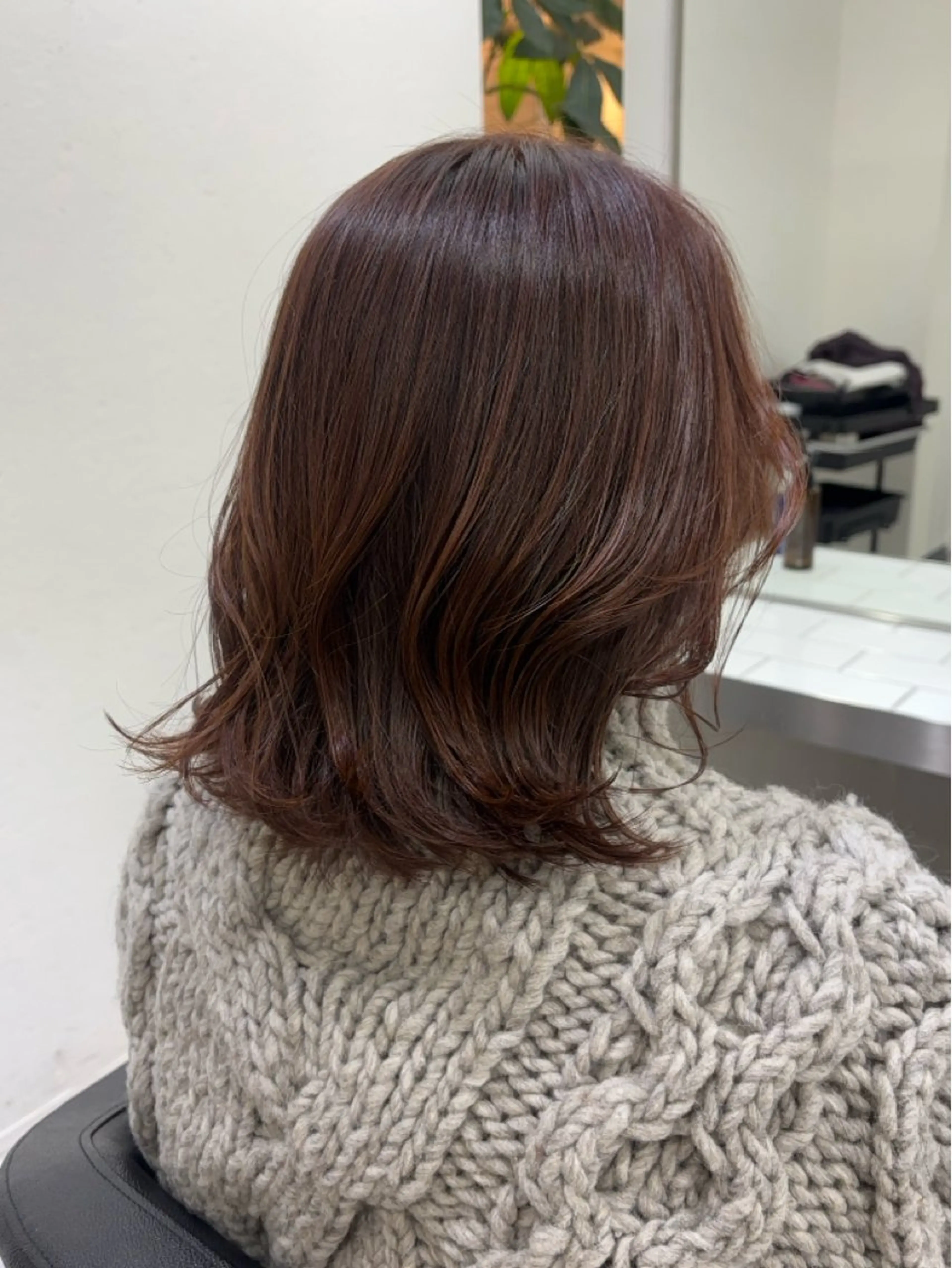 ミディアム カラー カット ヘアカラー トリートメント Ｖｉｏｔ  銀座 樋口 桃佳のヘアスタイル