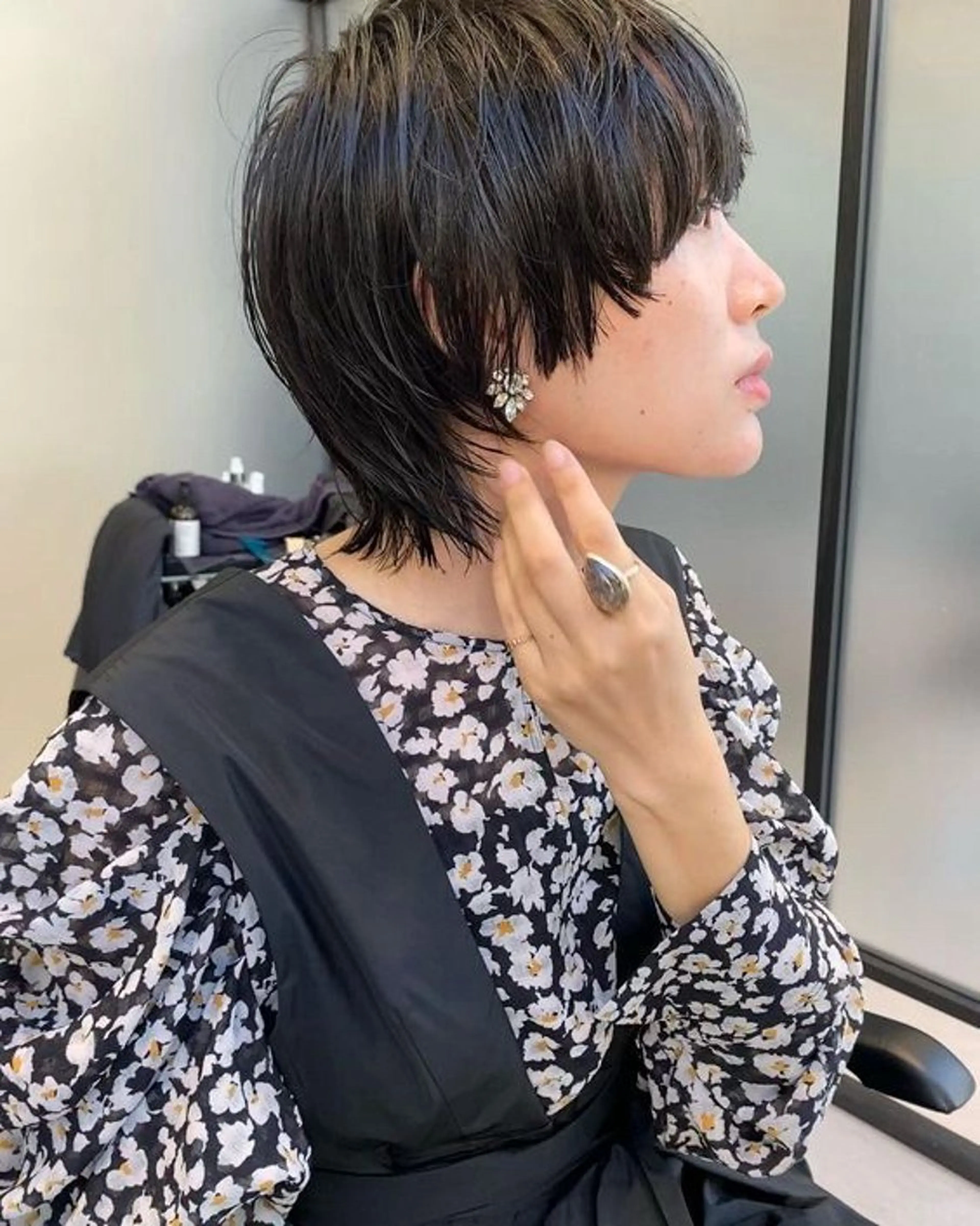 ショート 加藤木麻彩 NEROのヘアスタイル