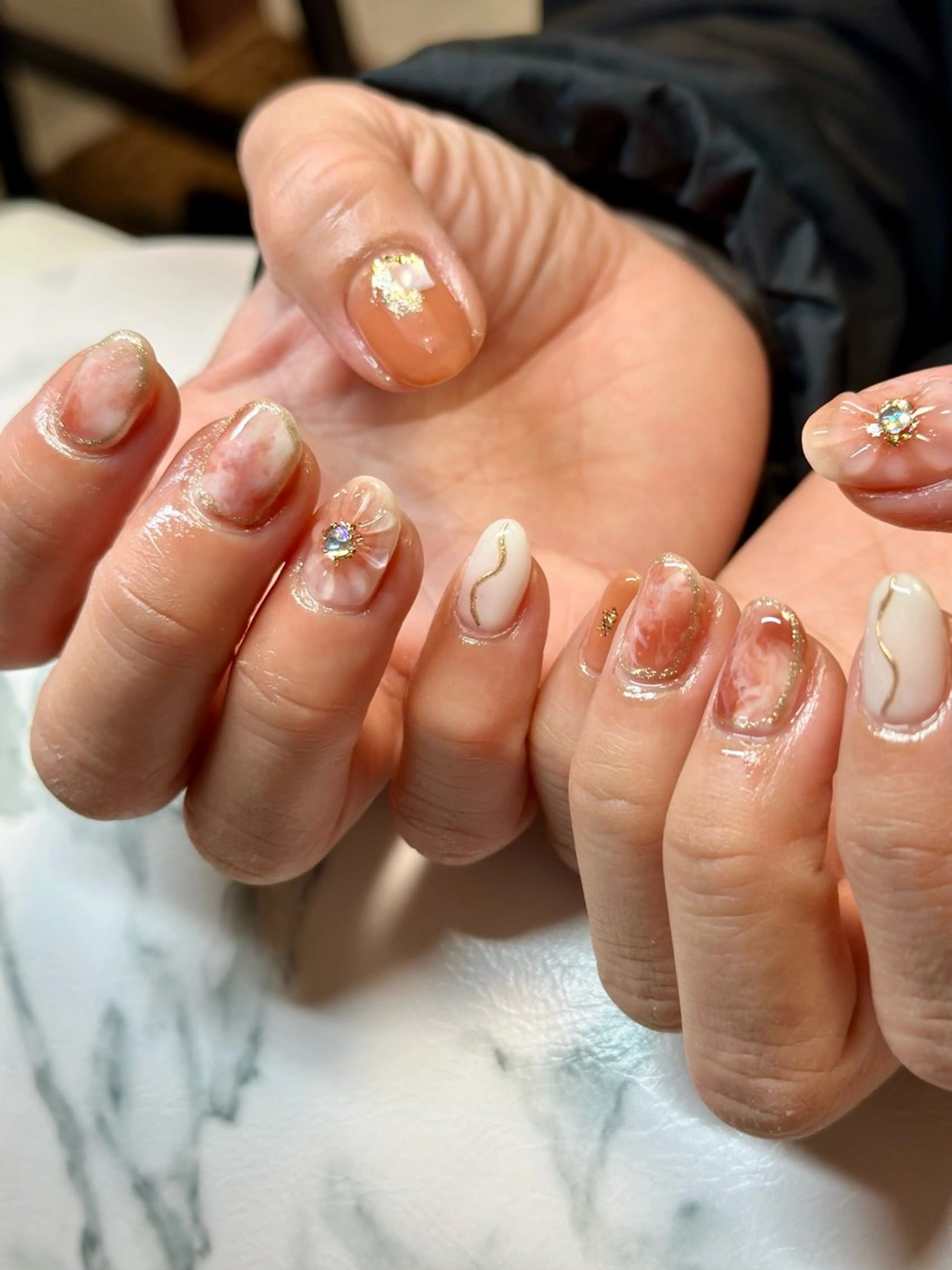 ネイル ハンドネイル 越猪 未来のネイルデザイン