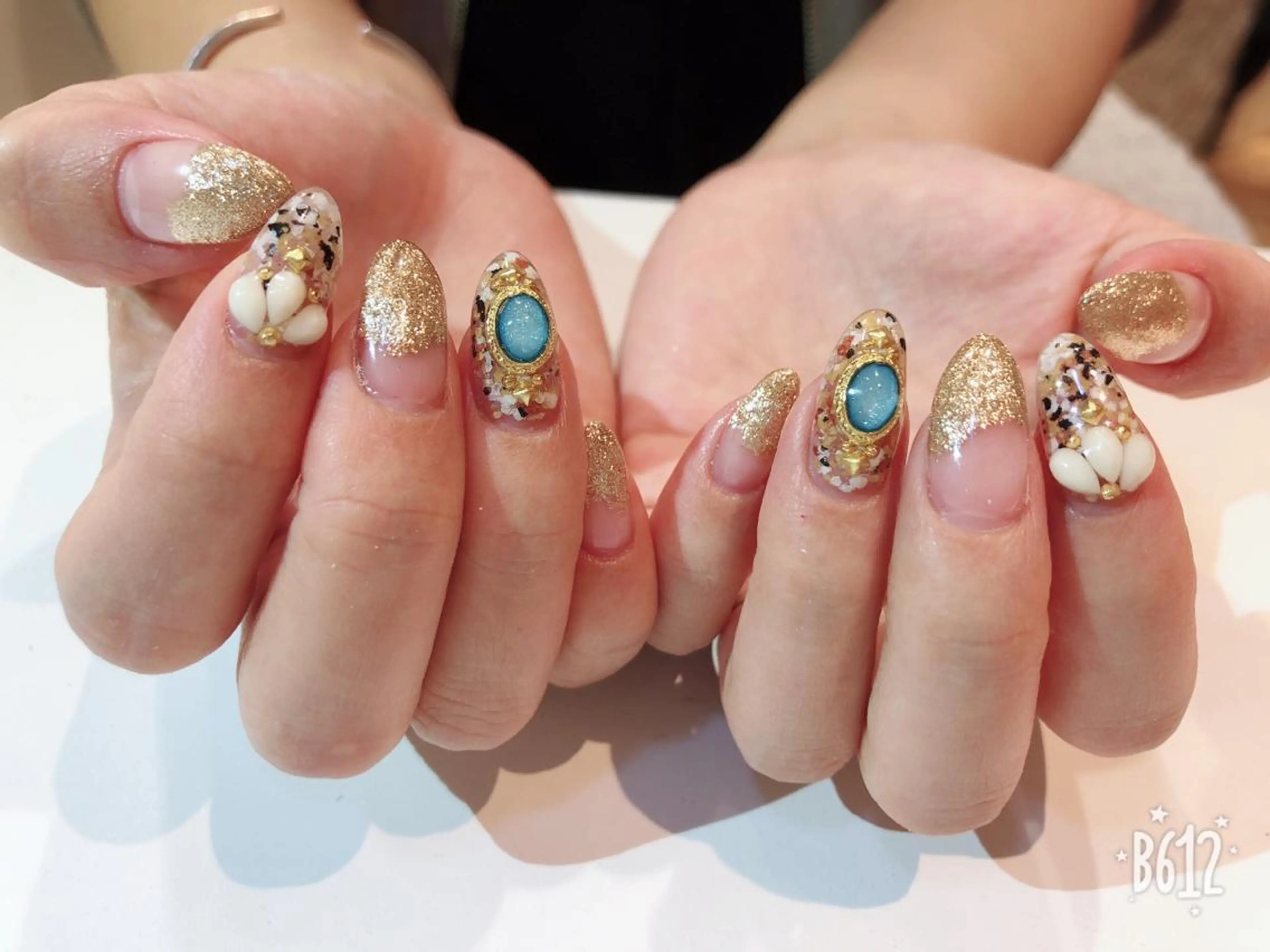 ネイル noix nail &eyeのネイルデザイン