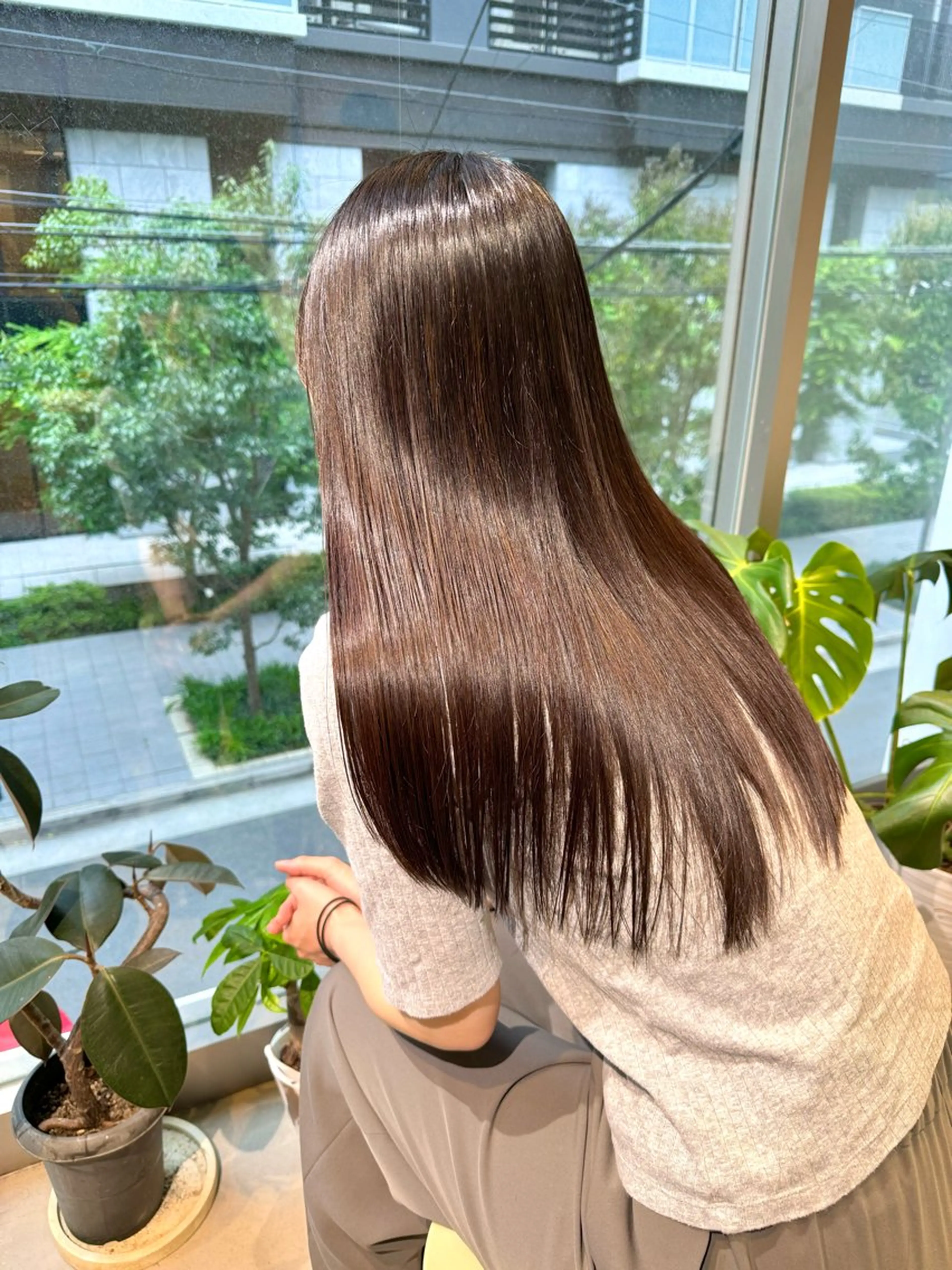 ロング アッシュ ボブ ハイライト 髪質改善 レイヤーカット 髪質改善スペシャリス ト長尾勇弥/梅田中津のヘアスタイル