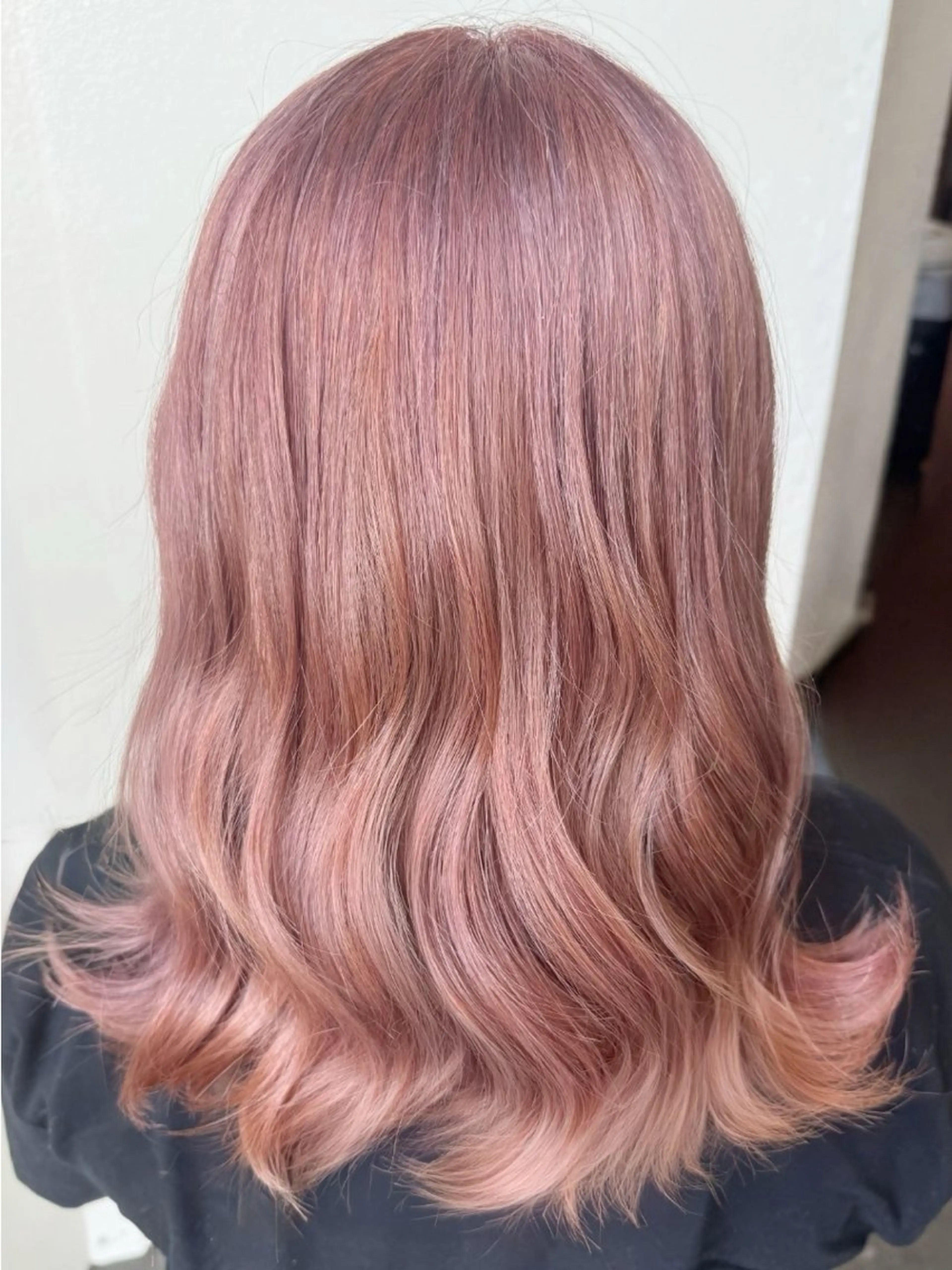 セミロング 縮毛矯正 ヘアカラー 透明感color ハイトーン✨みくりのヘアスタイル