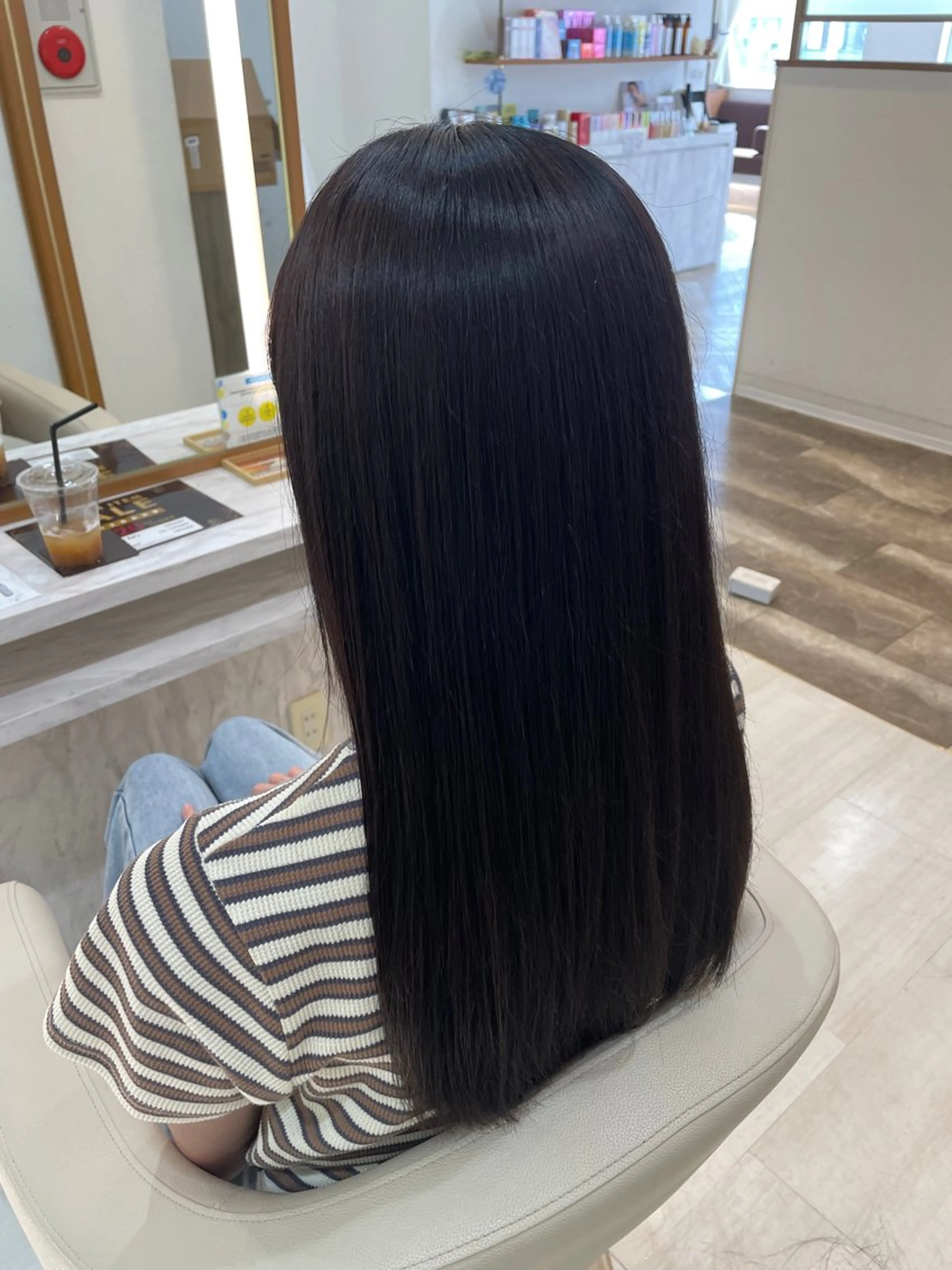 ロング カラー 中田 瞳真のヘアスタイル