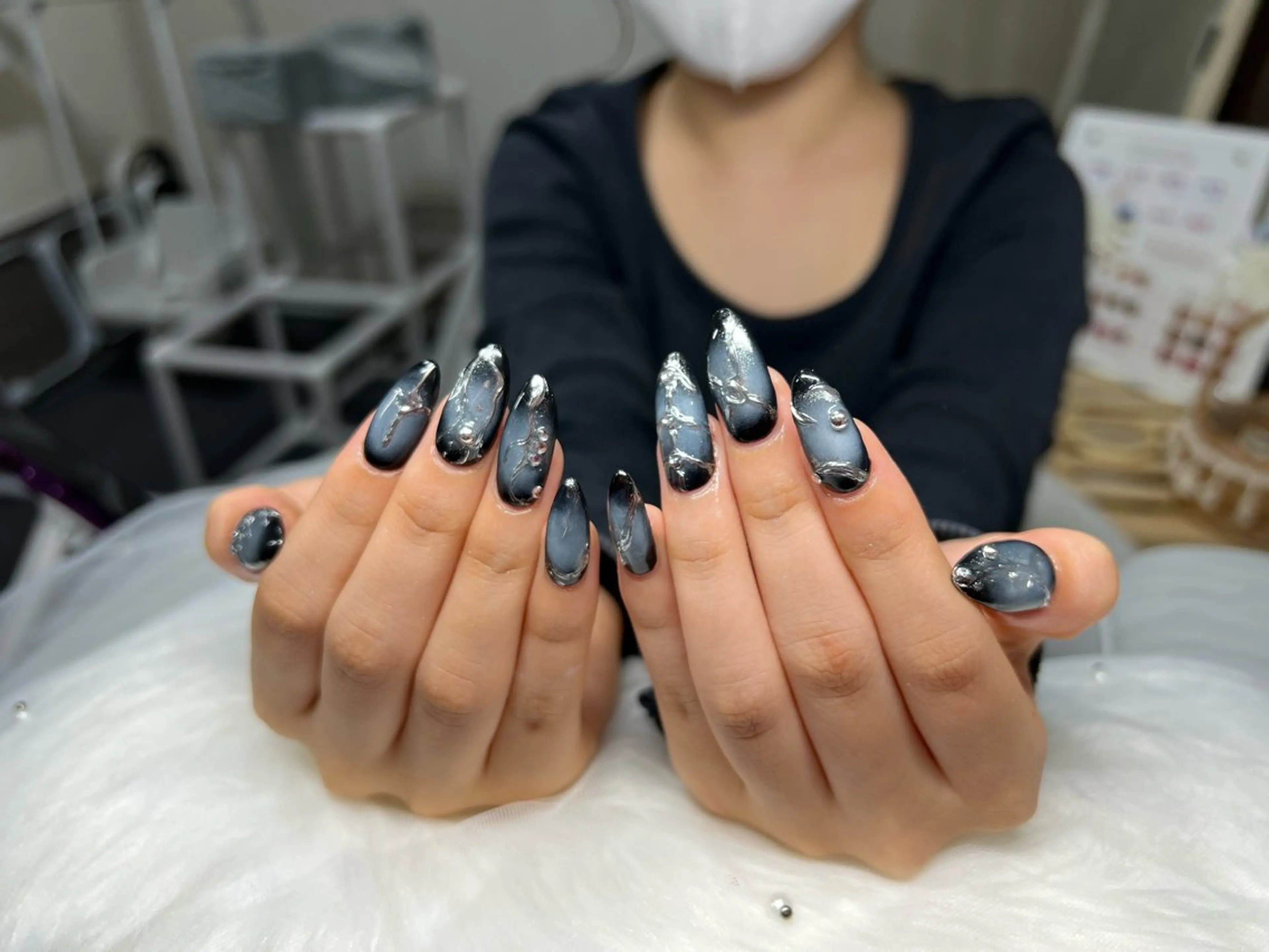 ネイル フットネイル フレンチネイル 韓国ネイル ロングネイル マグネットネイル Lee _nailのネイルデザイン