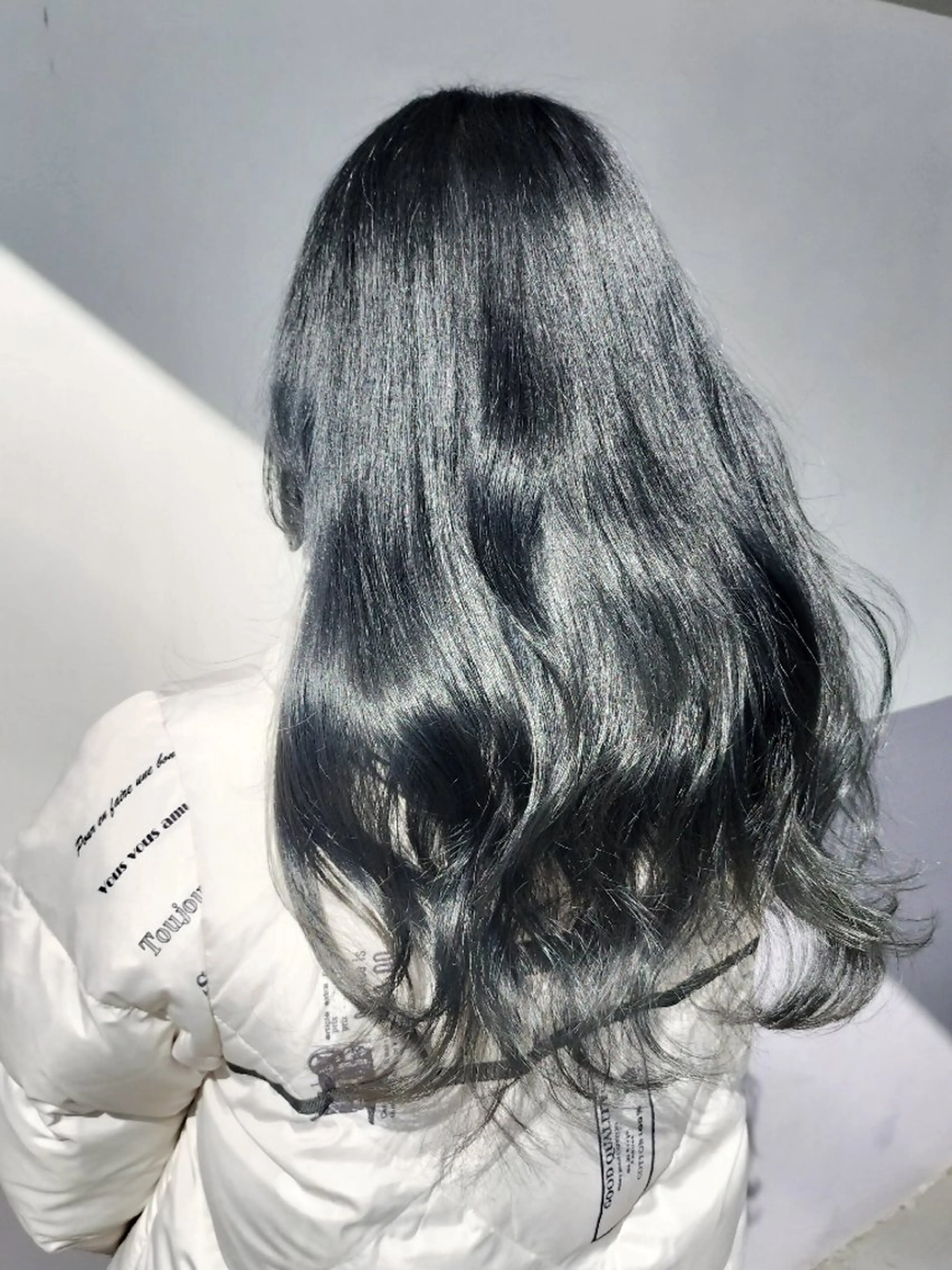 ＜ダメージ軽減Wカラー＞　ケアブリーチ＋ケアカラー＋フルトリートメントの写真