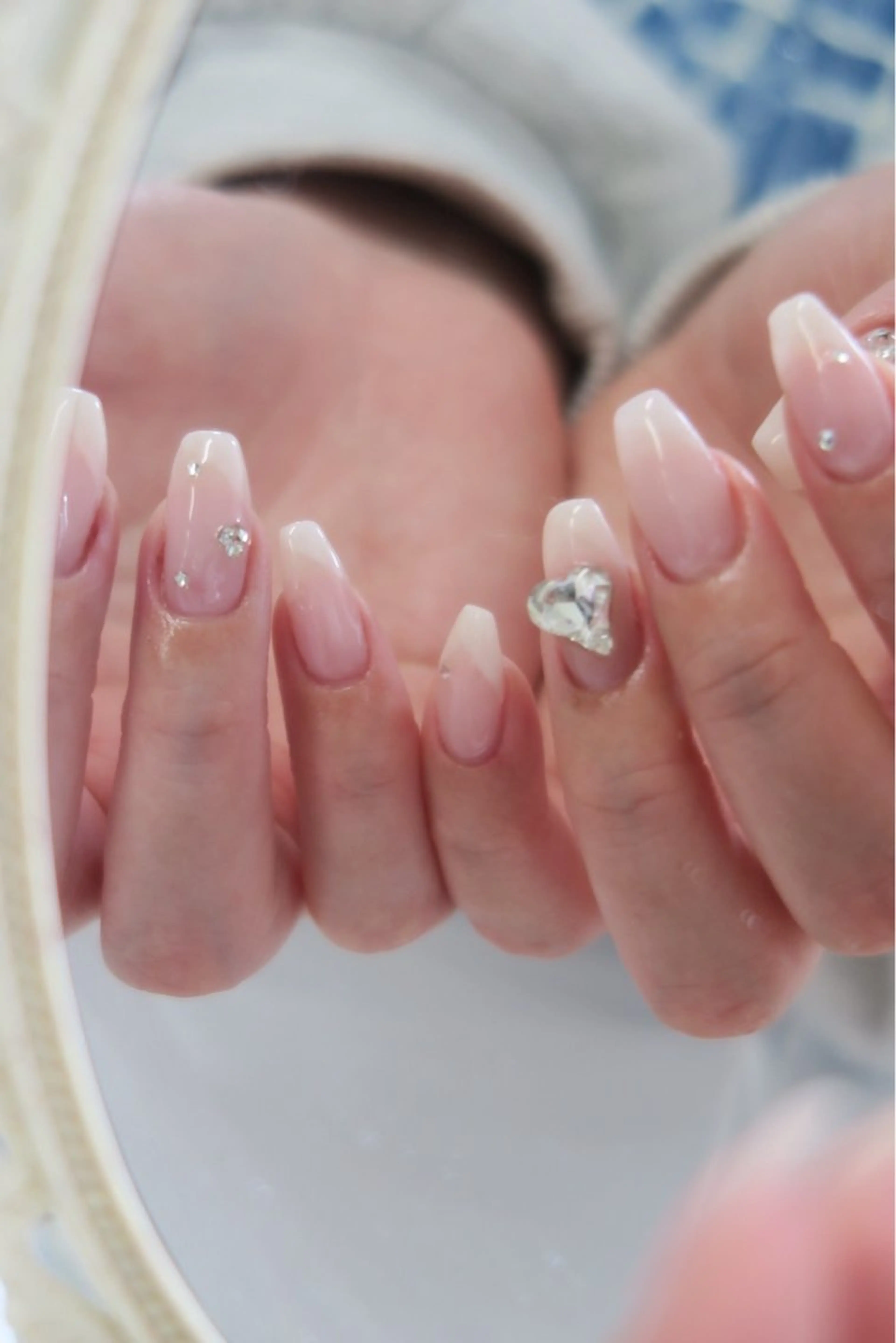 ネイル Me d'eau所属・Me d'eau Rinaのネイルデザイン