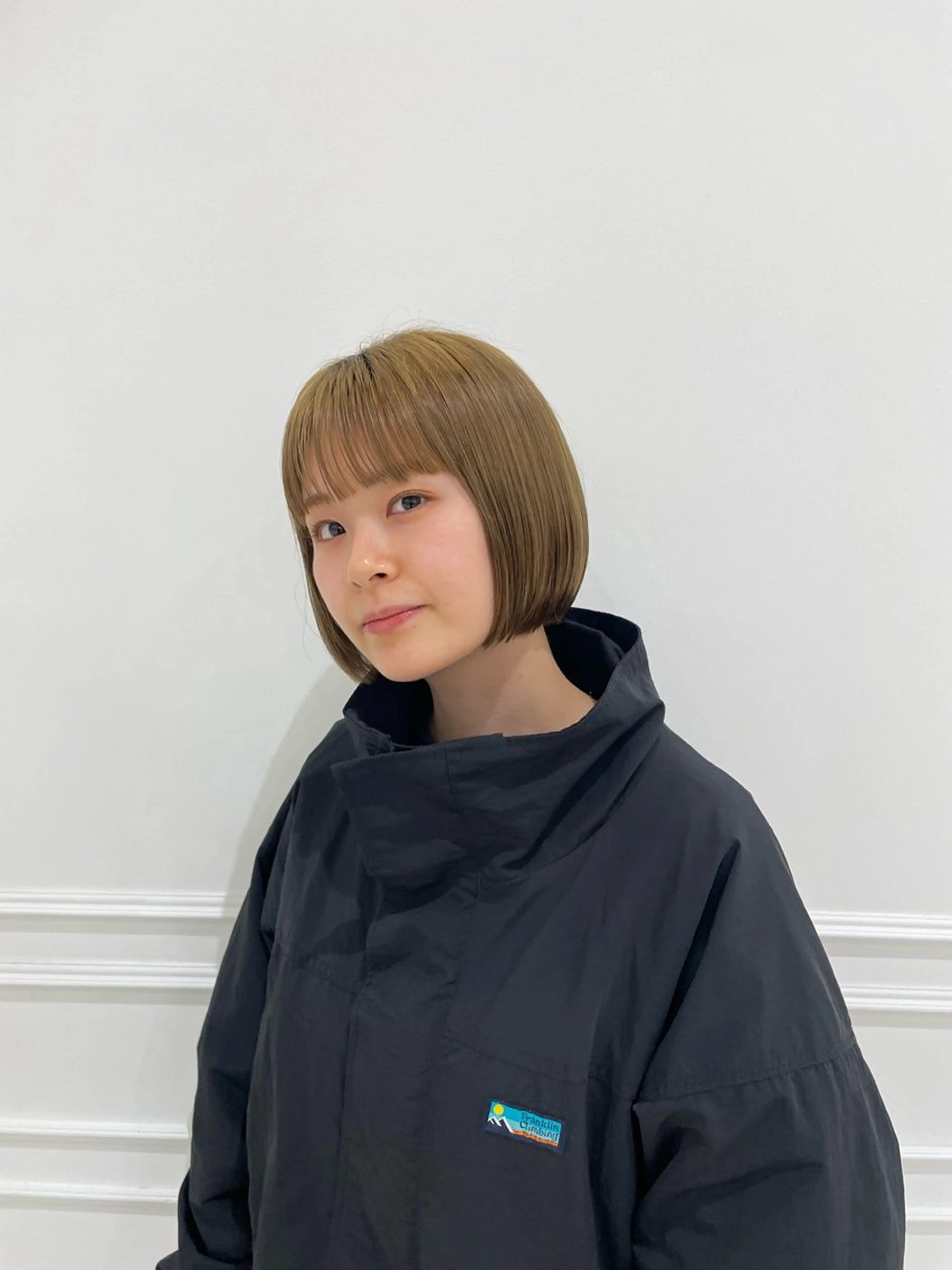 ショート ボブ 顔周りカット 北添 稜大のヘアスタイル