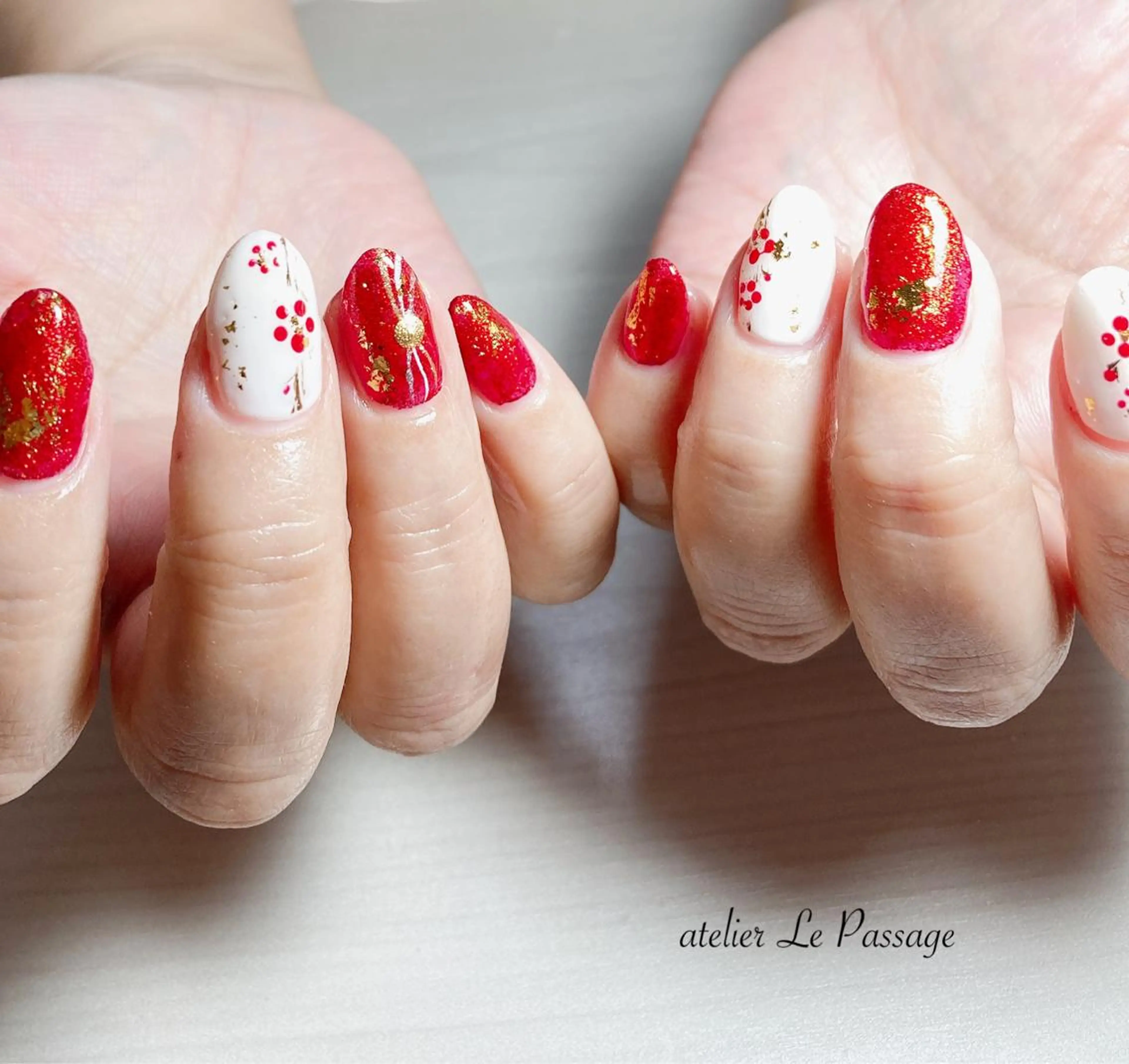 ネイル フラワーネイル ジェルネイル ラメ(グリッター) ニュアンスネイル パラジェル Atelier Le Passage所属・h nakatsukaのネイルデザイン