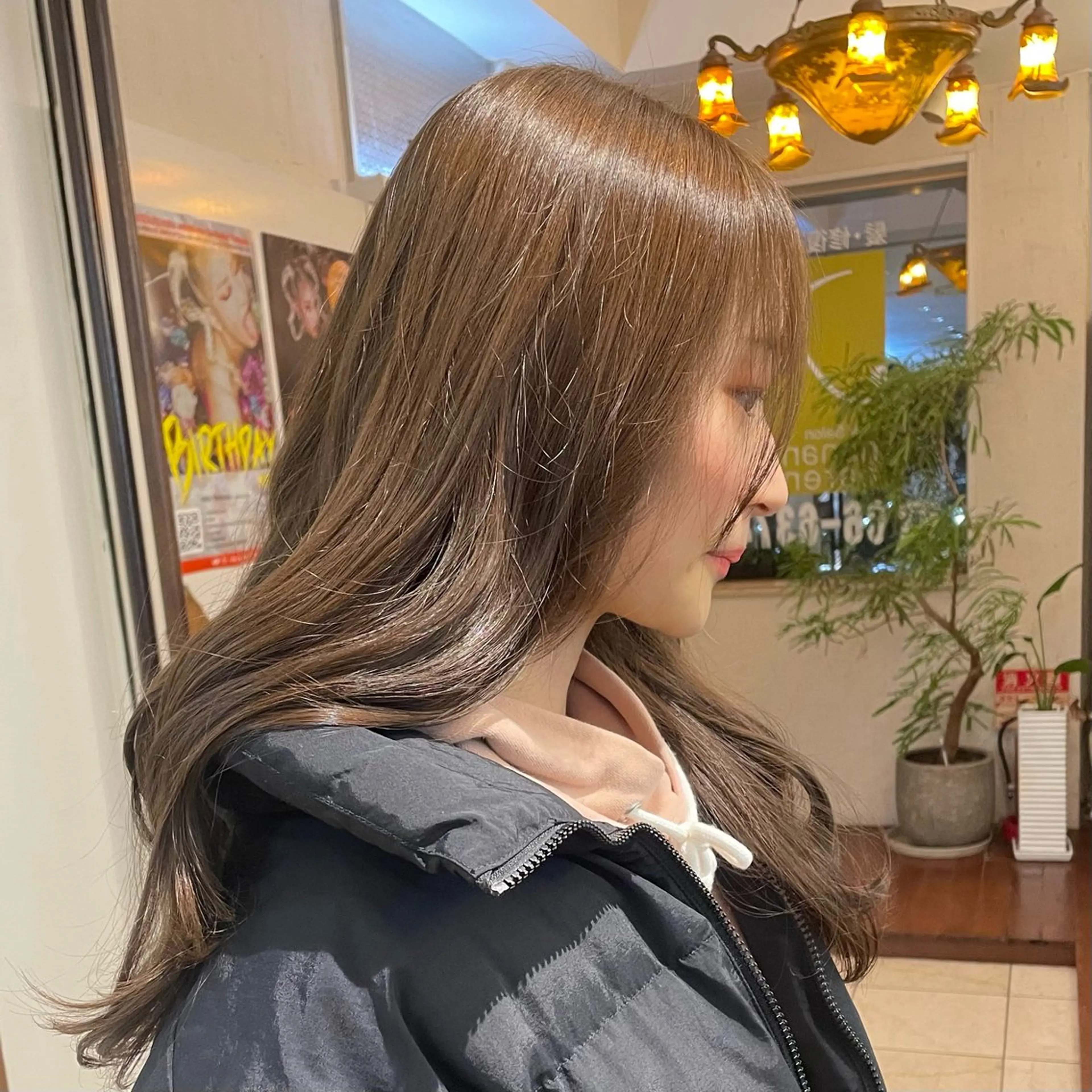 ロング カラー ベージュカラー ブリーチ ケアカラー ブリーチなしカラー 髪質改善 enu hair所属・ショートモデル募集 エクステ専門店まりこのその他イメージ