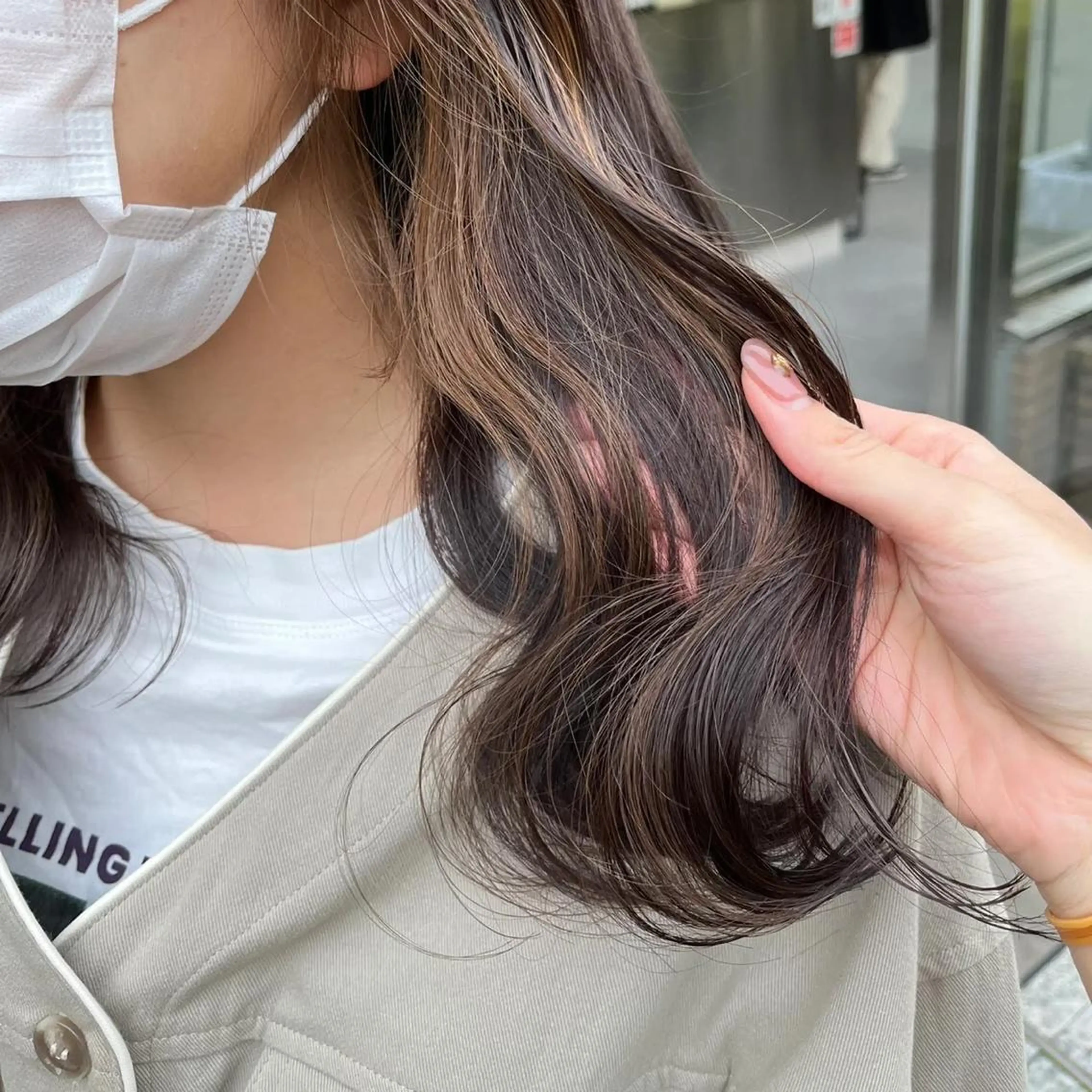 ロング カラー 髪質改善AUSTIN登戸所属・野村 一花 / 暖色 カラー / Wカラーのヘアスタイル