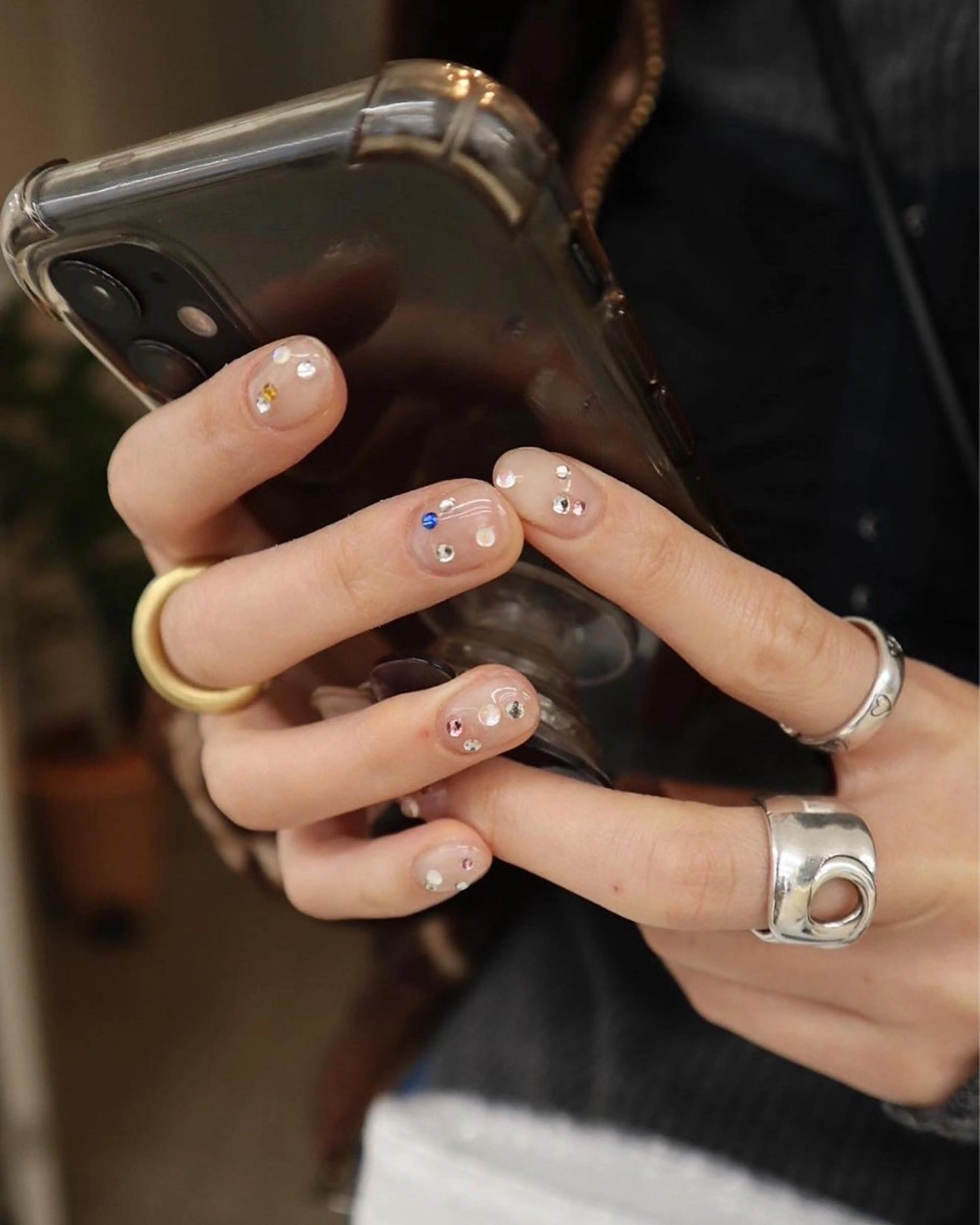 ネイル ぷっくりネイル ストーンネイル chika ／ nailのネイルデザイン