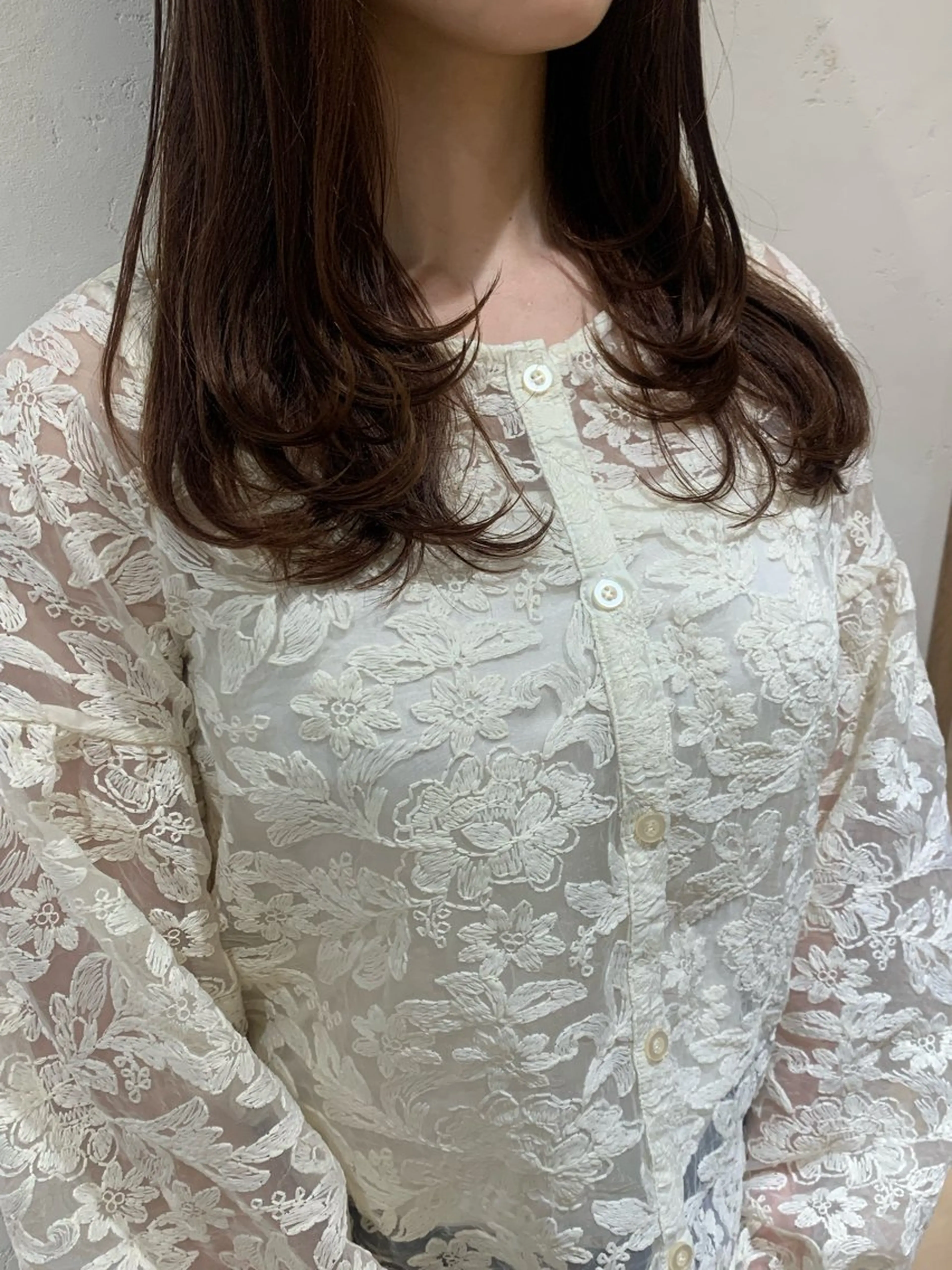 ロング 顔まわりレイヤー 顔周りカット レイヤーカット Lily hair design所属・🩰淡色カラー／ 南ゆかり（女性のみ）のヘアスタイル