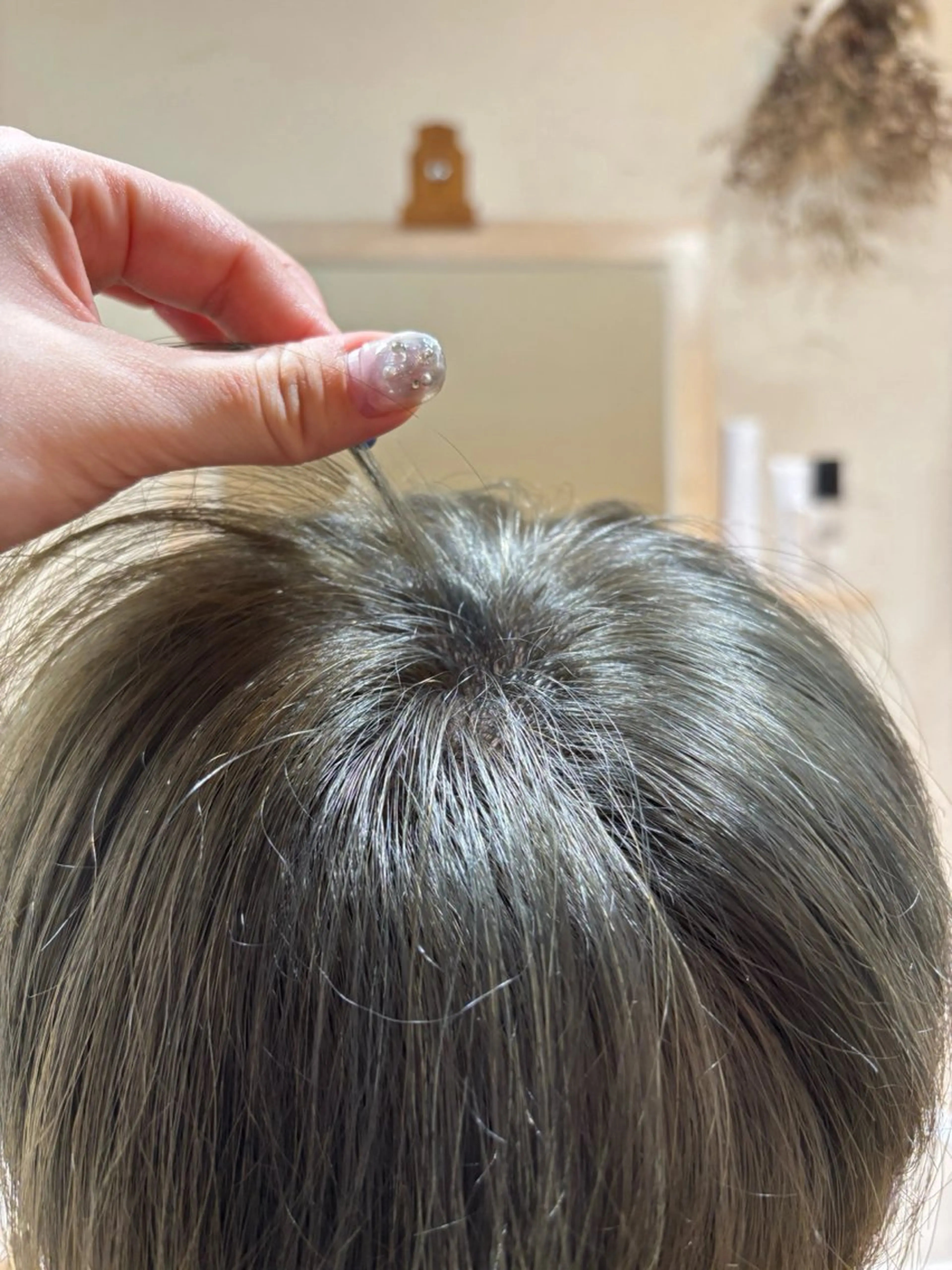 ショート カラー メンズ グレージュ オリーブグレージュ オリーブグレー ヘアカラー Hair Musee柱店所属・靏 美咲のヘアスタイル