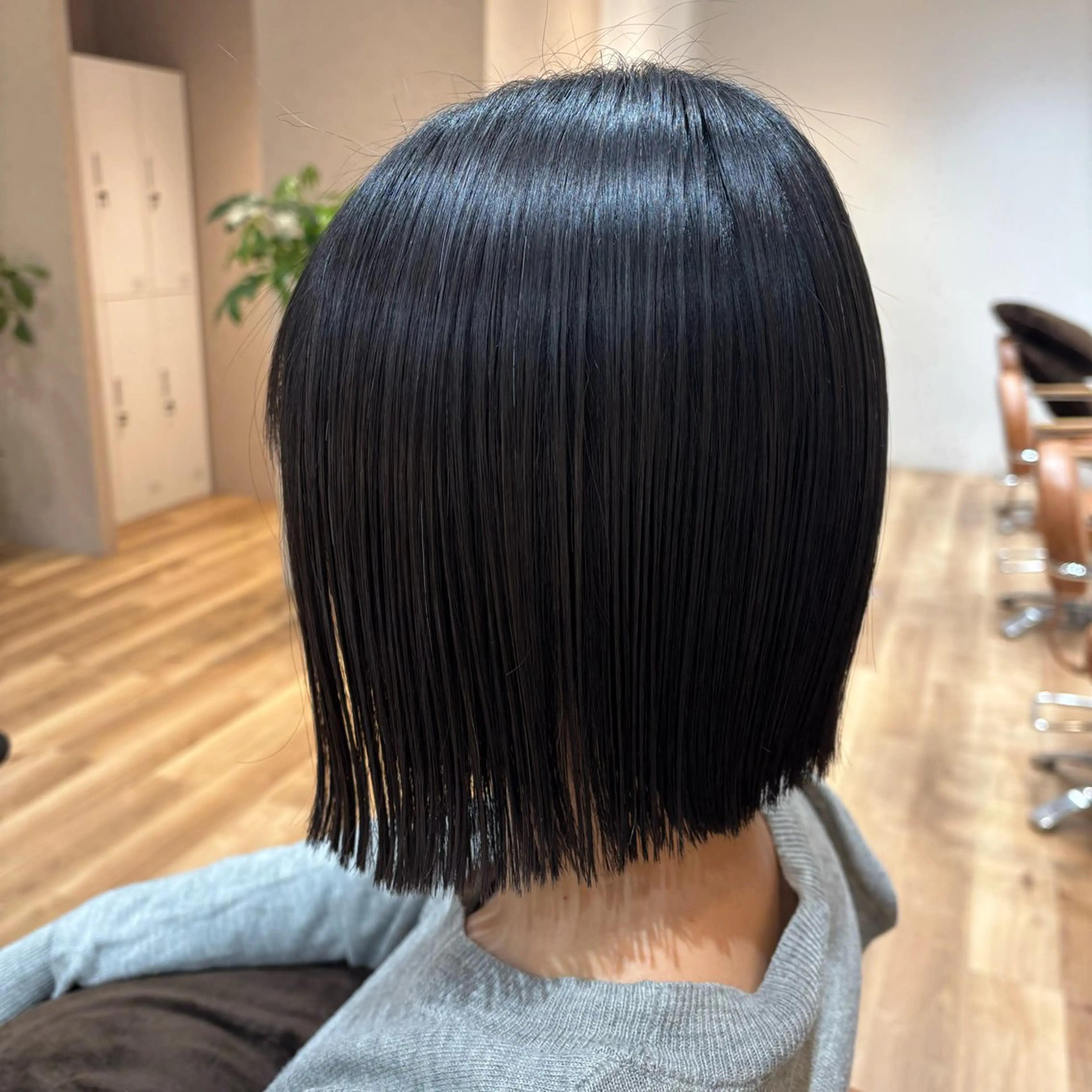 ショート 前下がりボブ ボブ 小西 七菜子のヘアスタイル