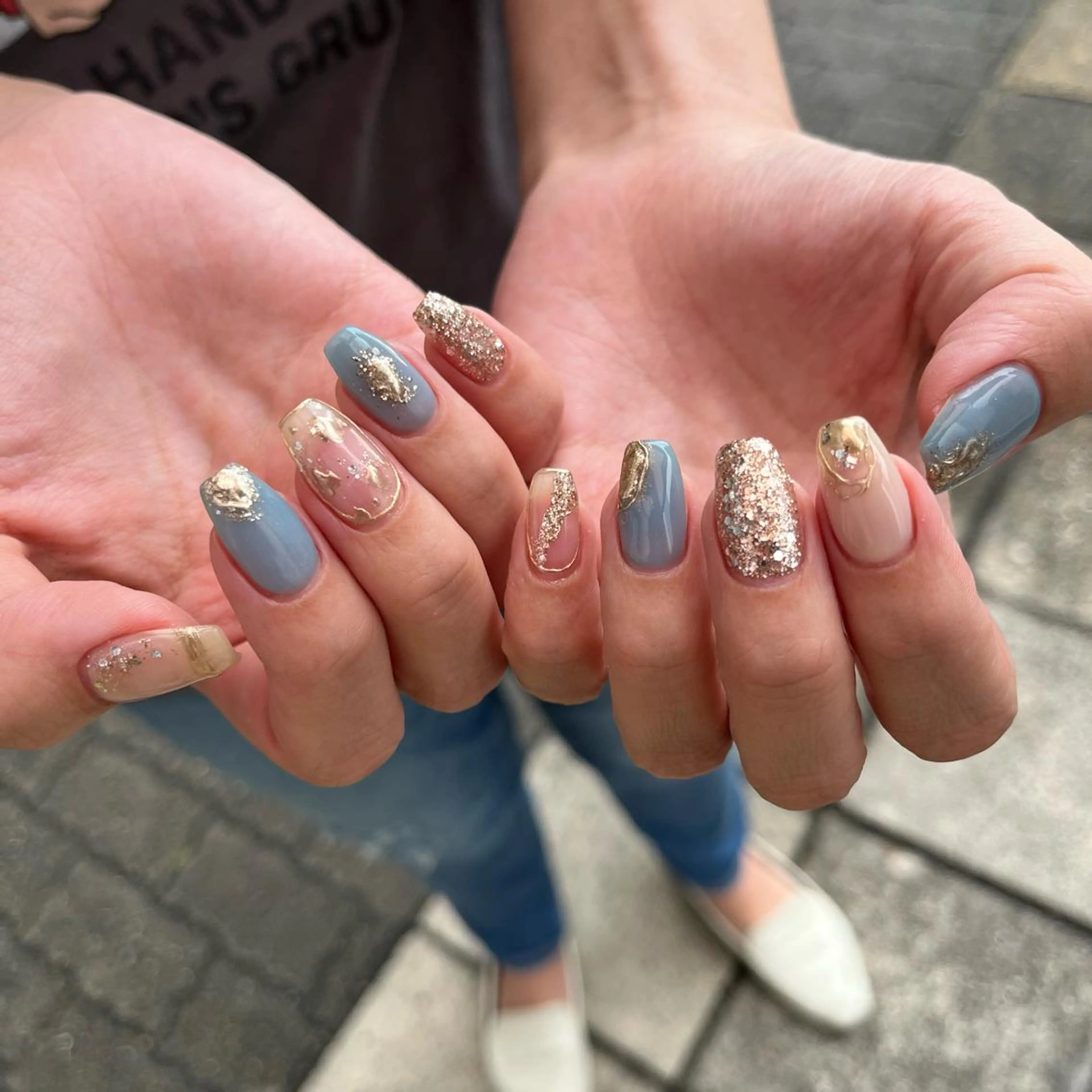 ネイル ブルー nailsalon maluriのネイルデザイン