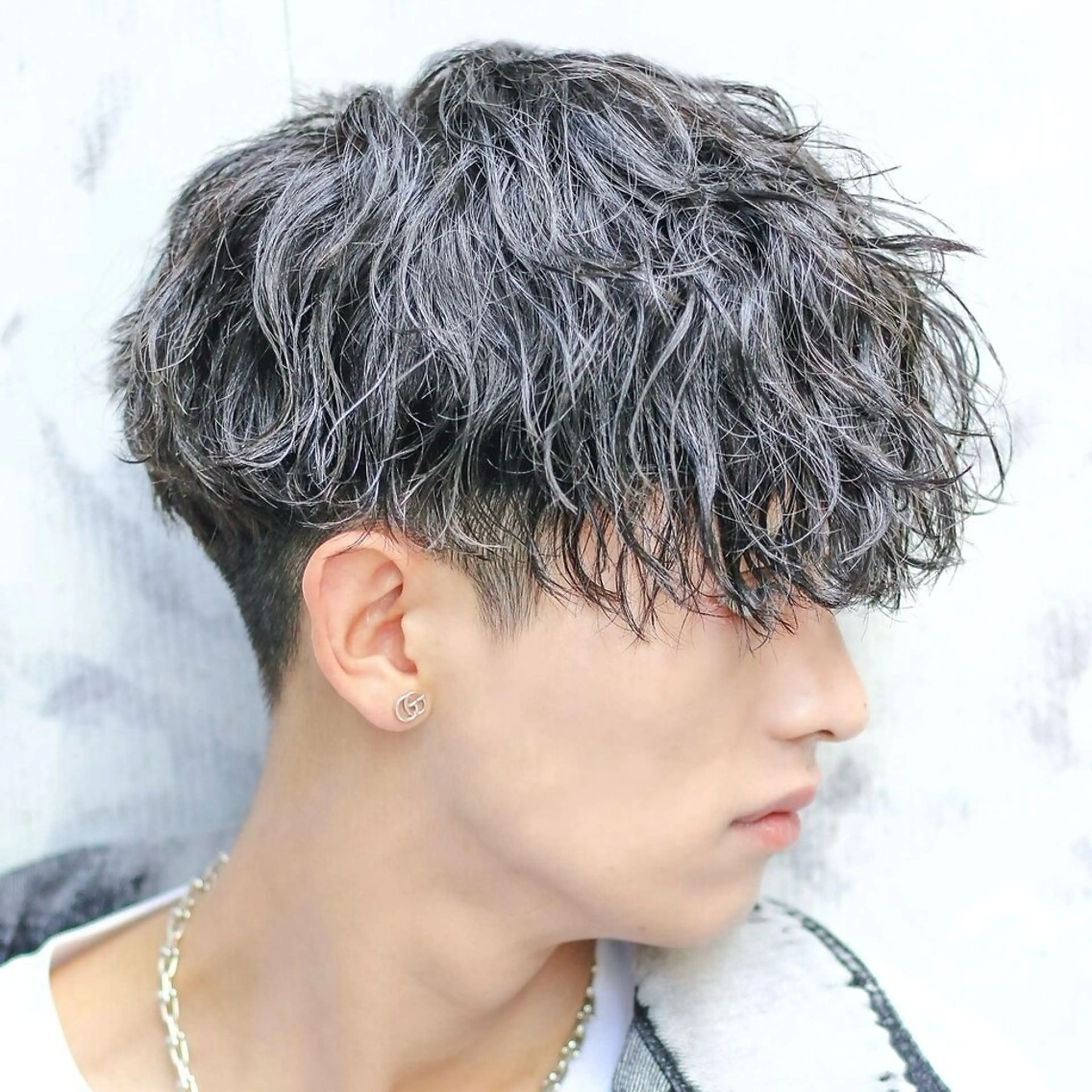 ショート パーマ メンズ メンズパーマ 波巻きパーマ カット パーマ メンズ特化カットパー マカラー坂田柊のヘアスタイル