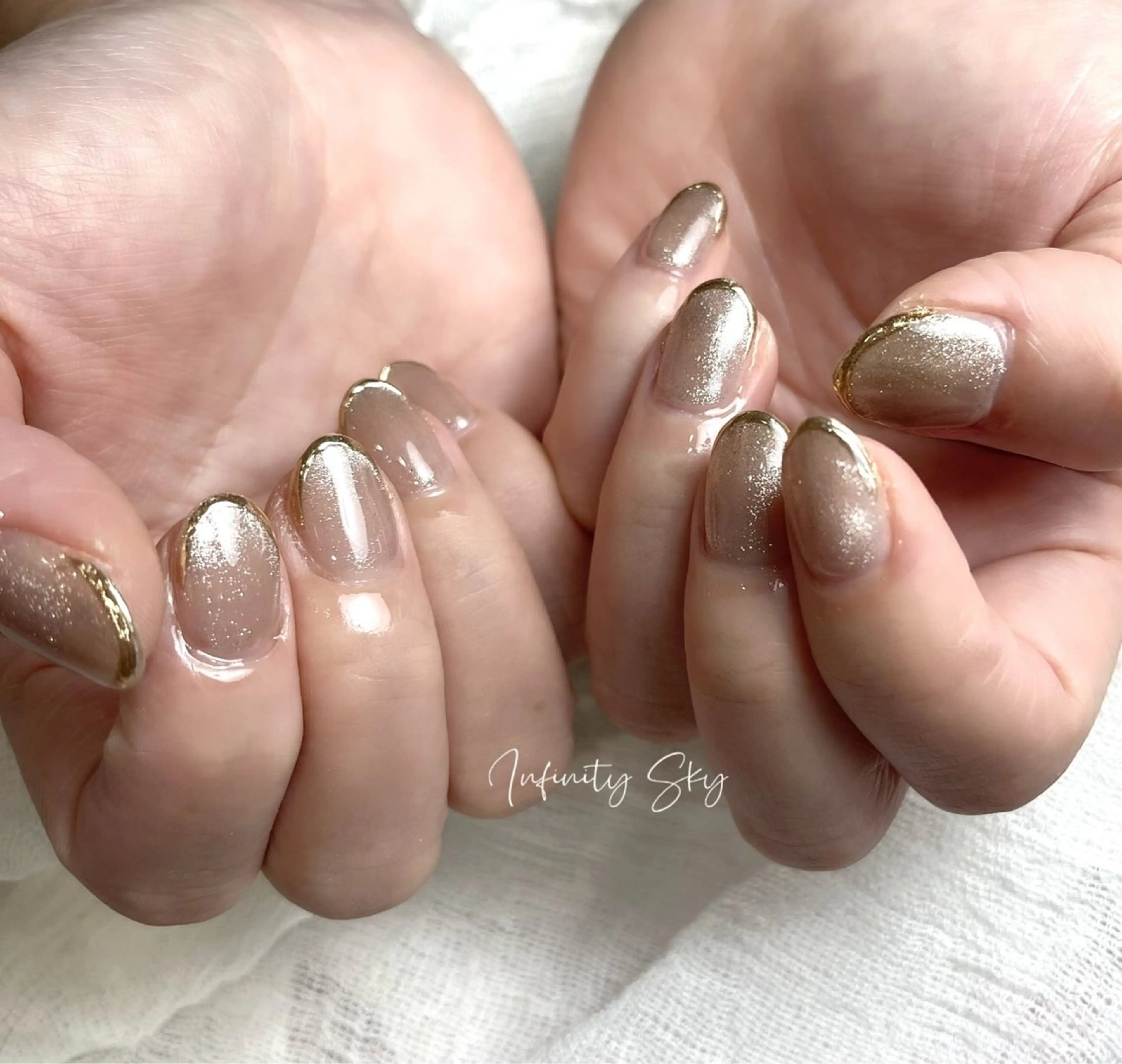 ネイル フレンチネイル マグネットネイル ミラーネイル infinity skyのネイルデザイン