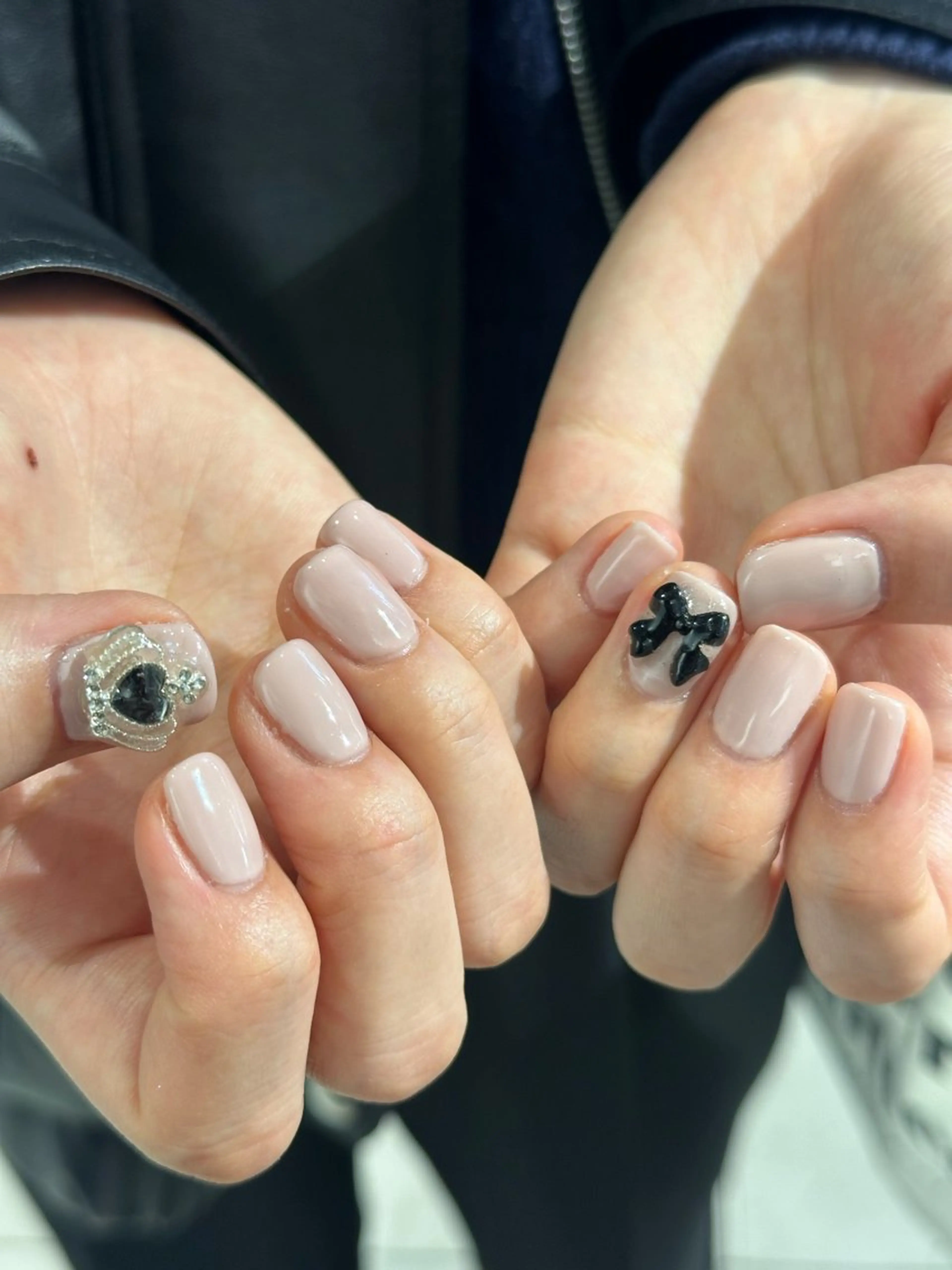 ネイル ハンドネイル 🎀韓国レイヤー特化 🎀ベージュ/ミクのヘアスタイル