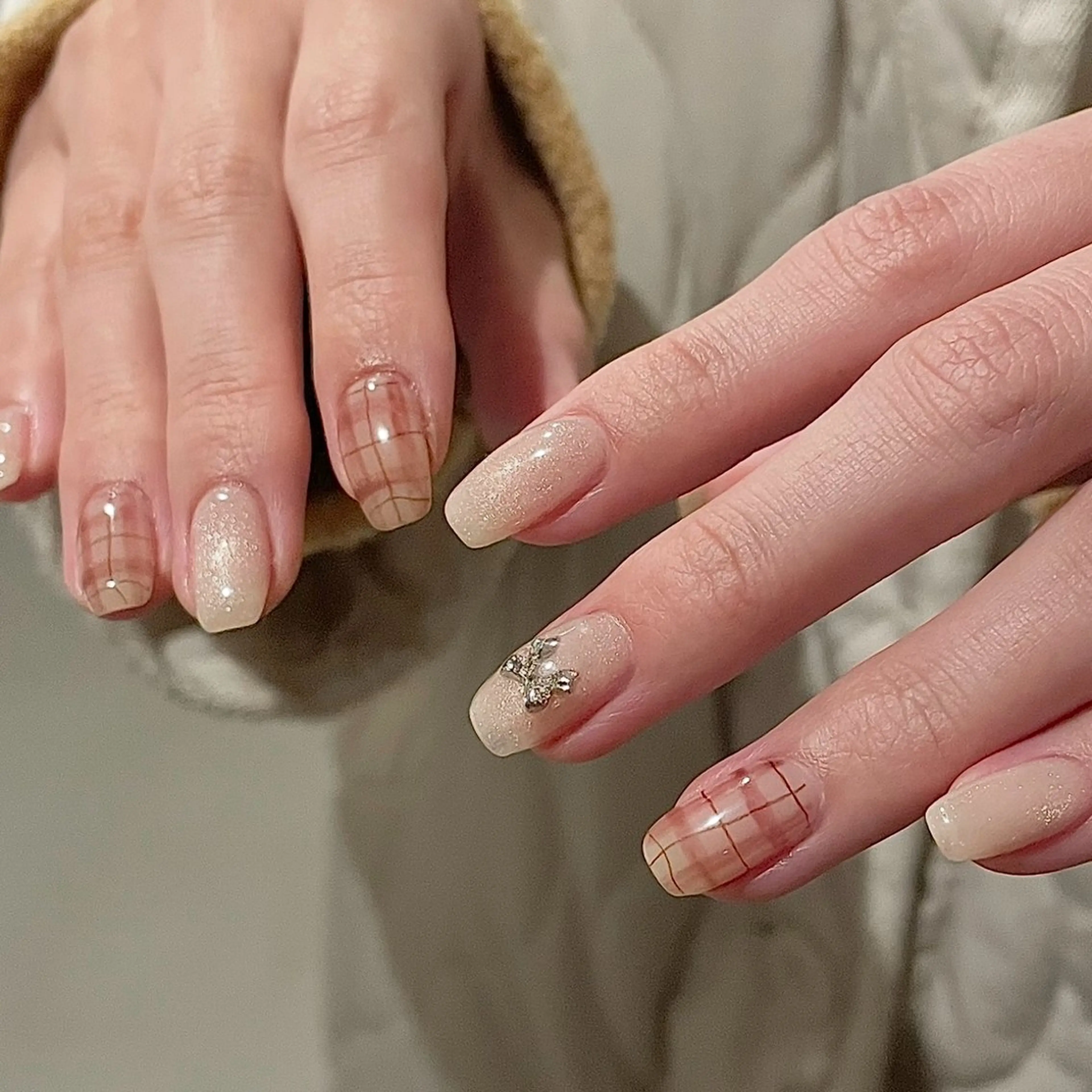 ネイル マグネットネイル moufu.nail /sayaka 本町のネイルデザイン