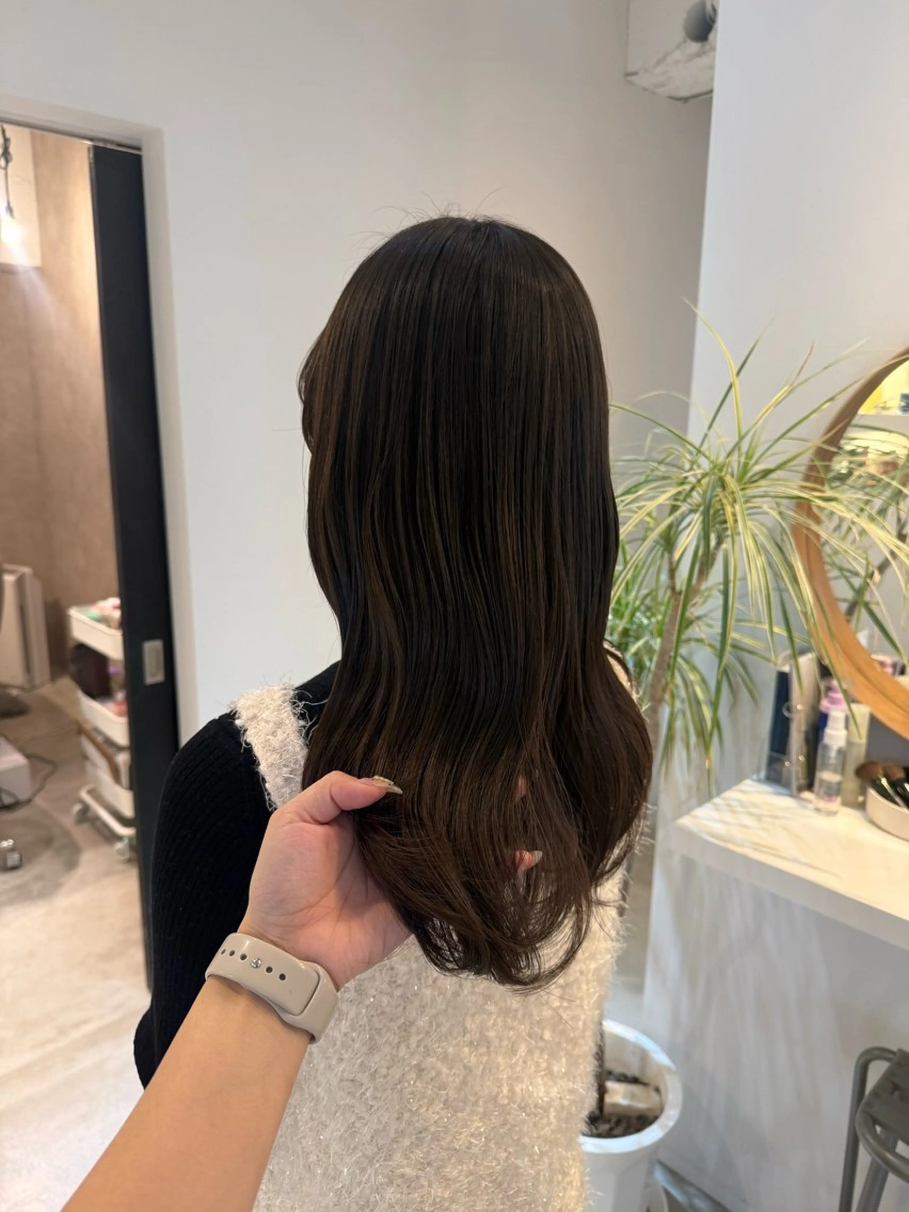 セミロング ヘアカラー ALLYS 渋谷店所属・最高級の艶のある カラーmei🎨のヘアスタイル