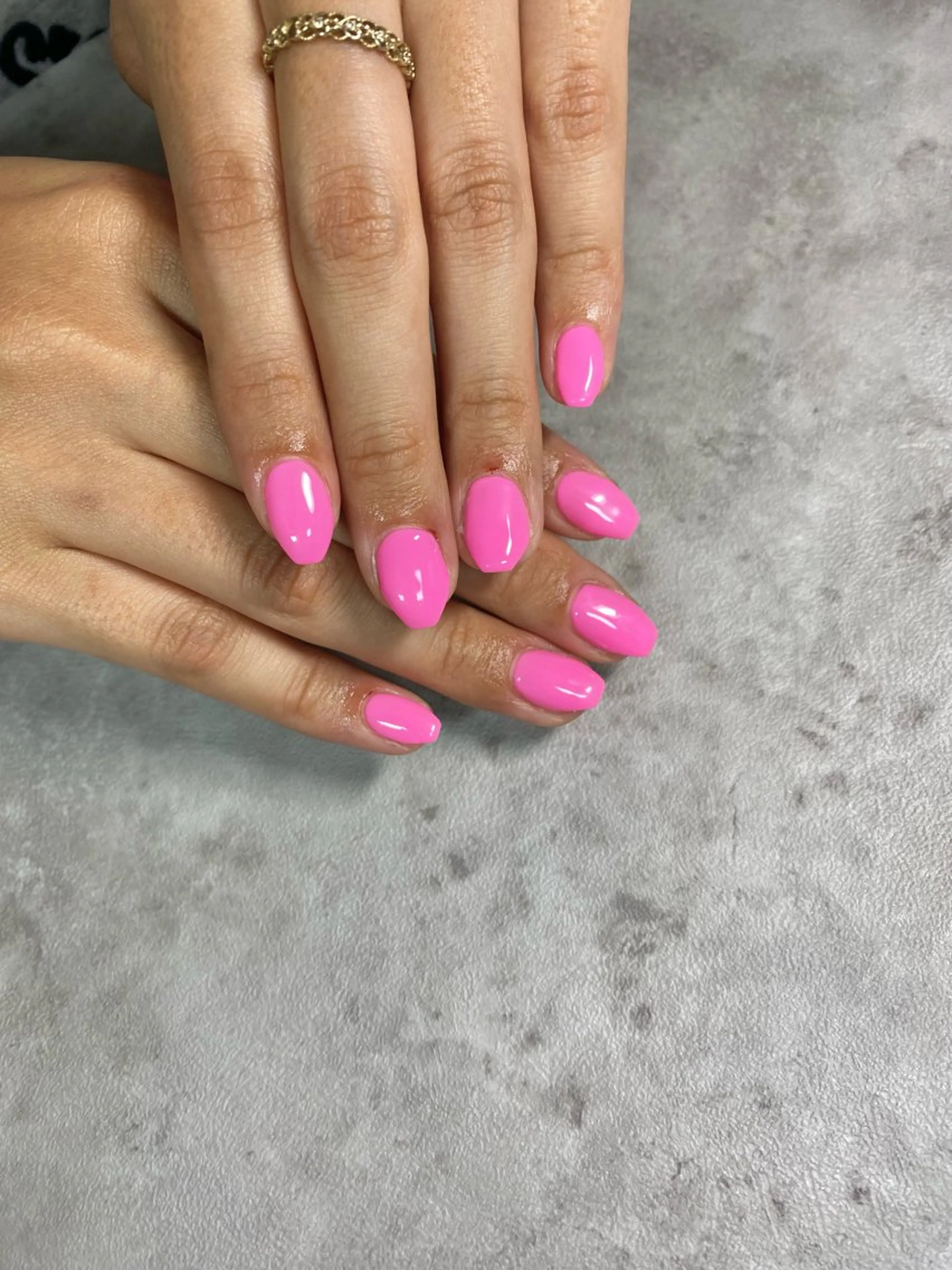 ネイル ハンドネイル デコパーツが得意♪ ネイル/眉毛/エステの眉毛・アイブロウイメージ