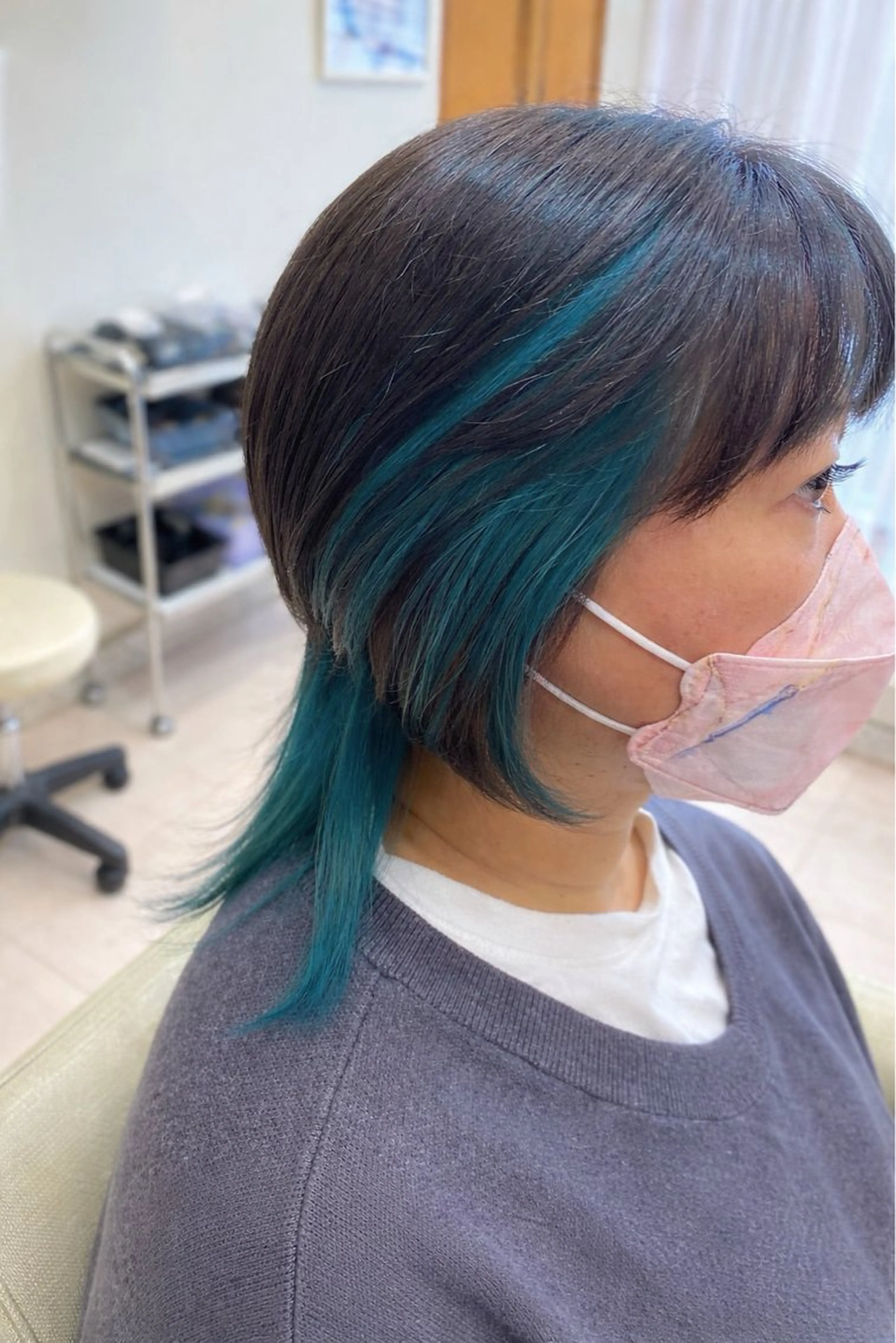 【デザインに迷ったらこれ！】カット＋ポイントブリーチ＋オンカラー＋トリートメントの写真