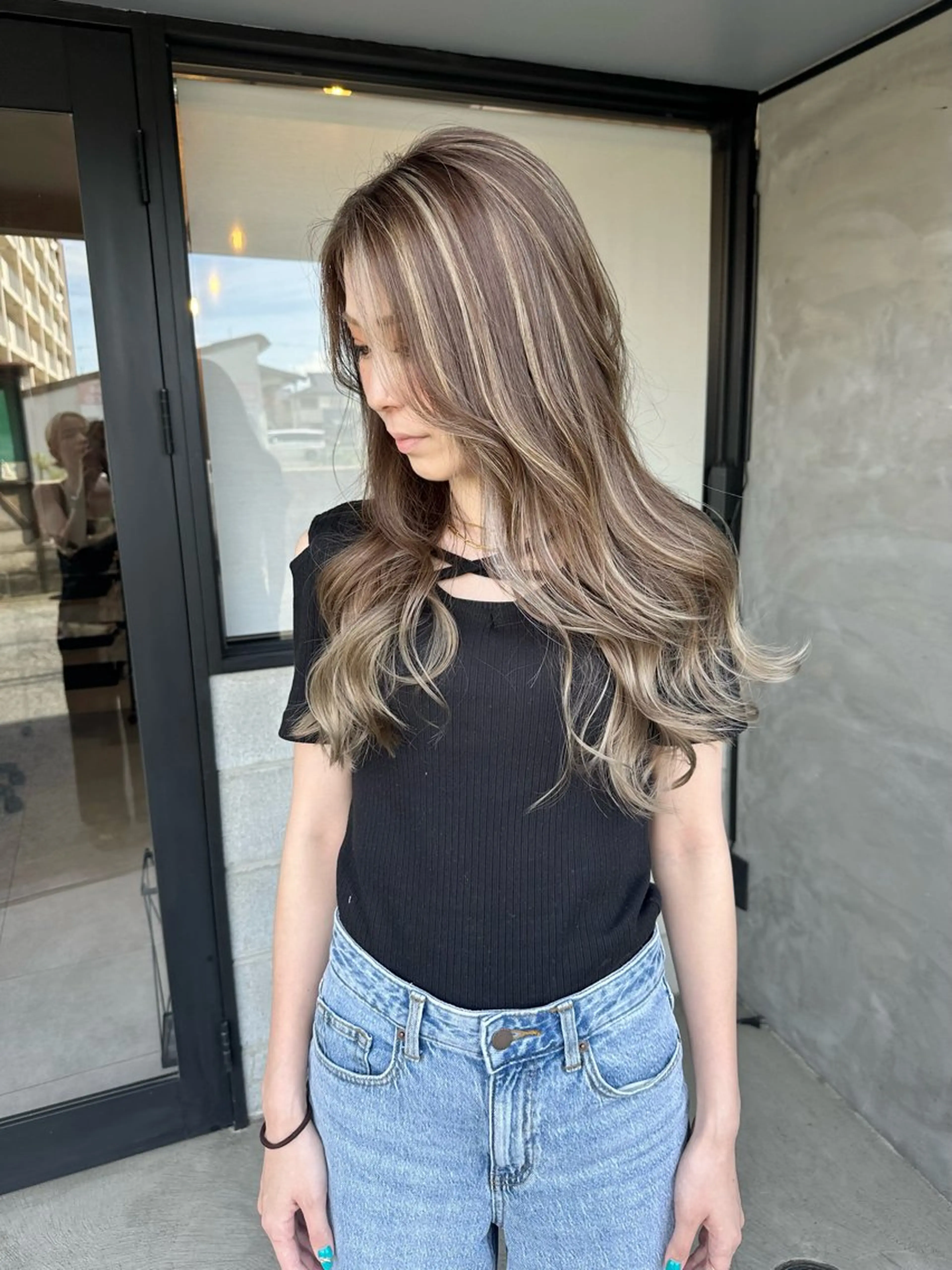 カラー ハイライトカラー 森本 笑のヘアスタイル