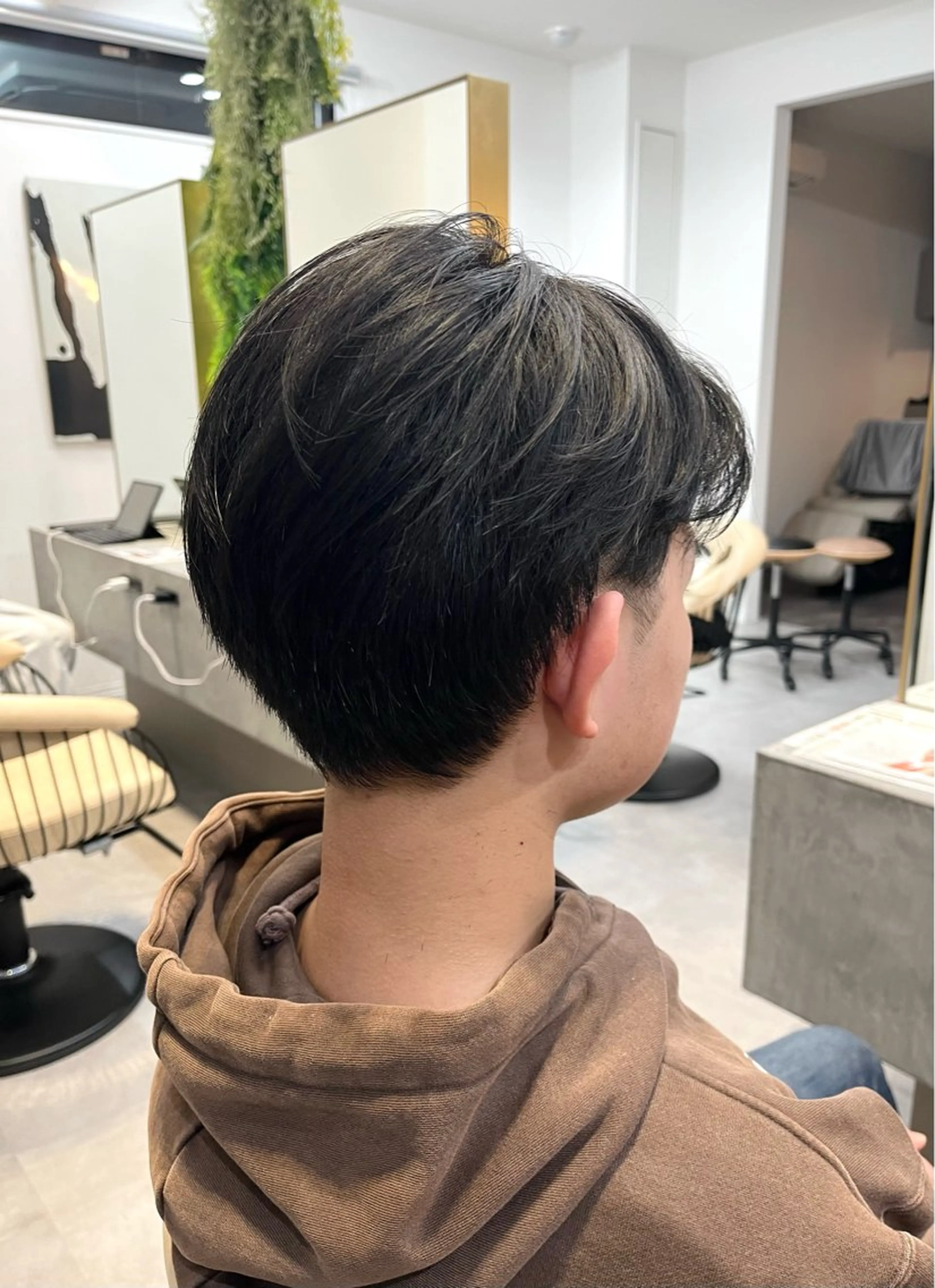 ショート レイヤーカット 吉田 琴羽のヘアスタイル