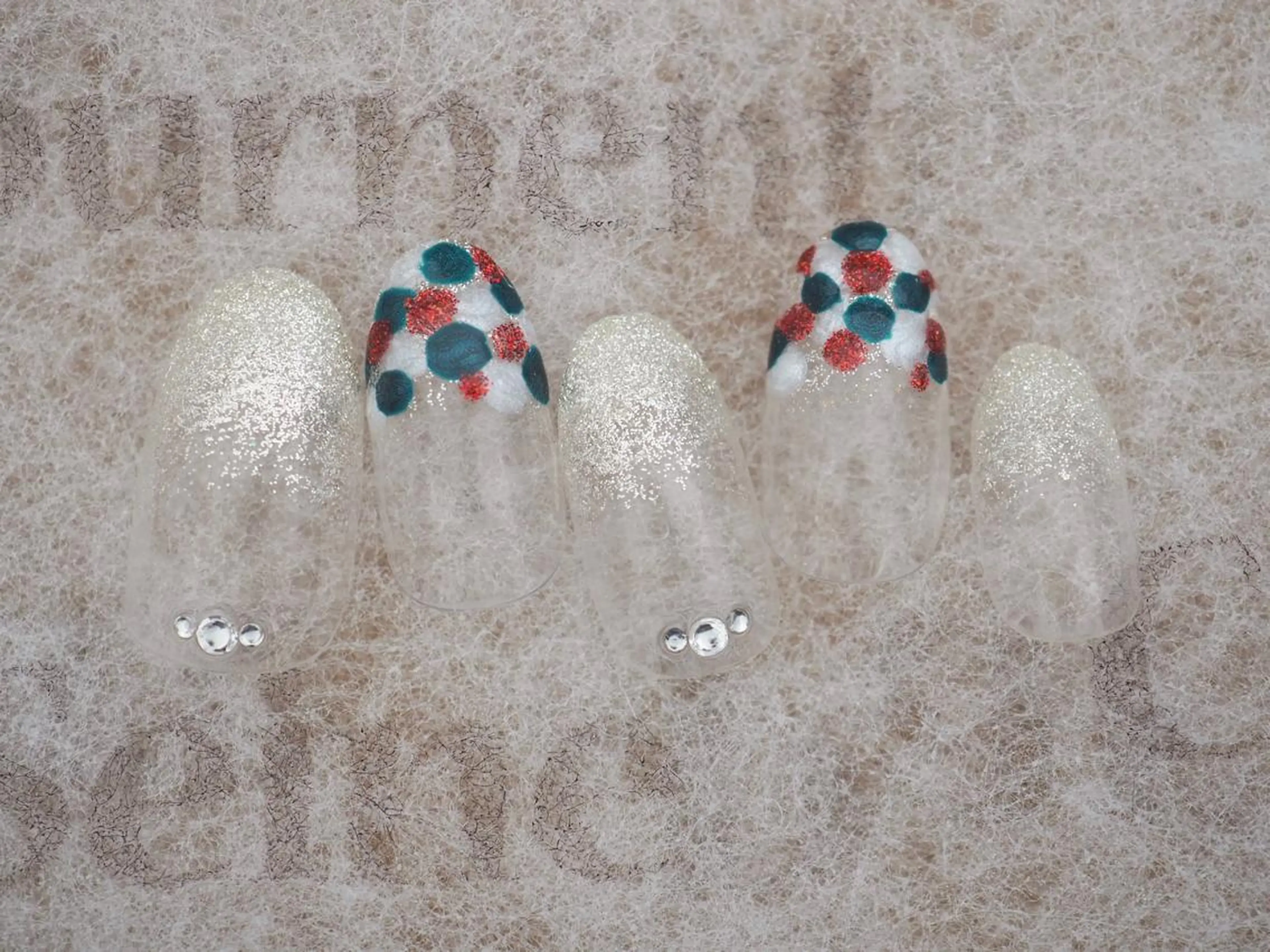 ネイル トップネイリスト Ribbon立川店のネイルデザイン