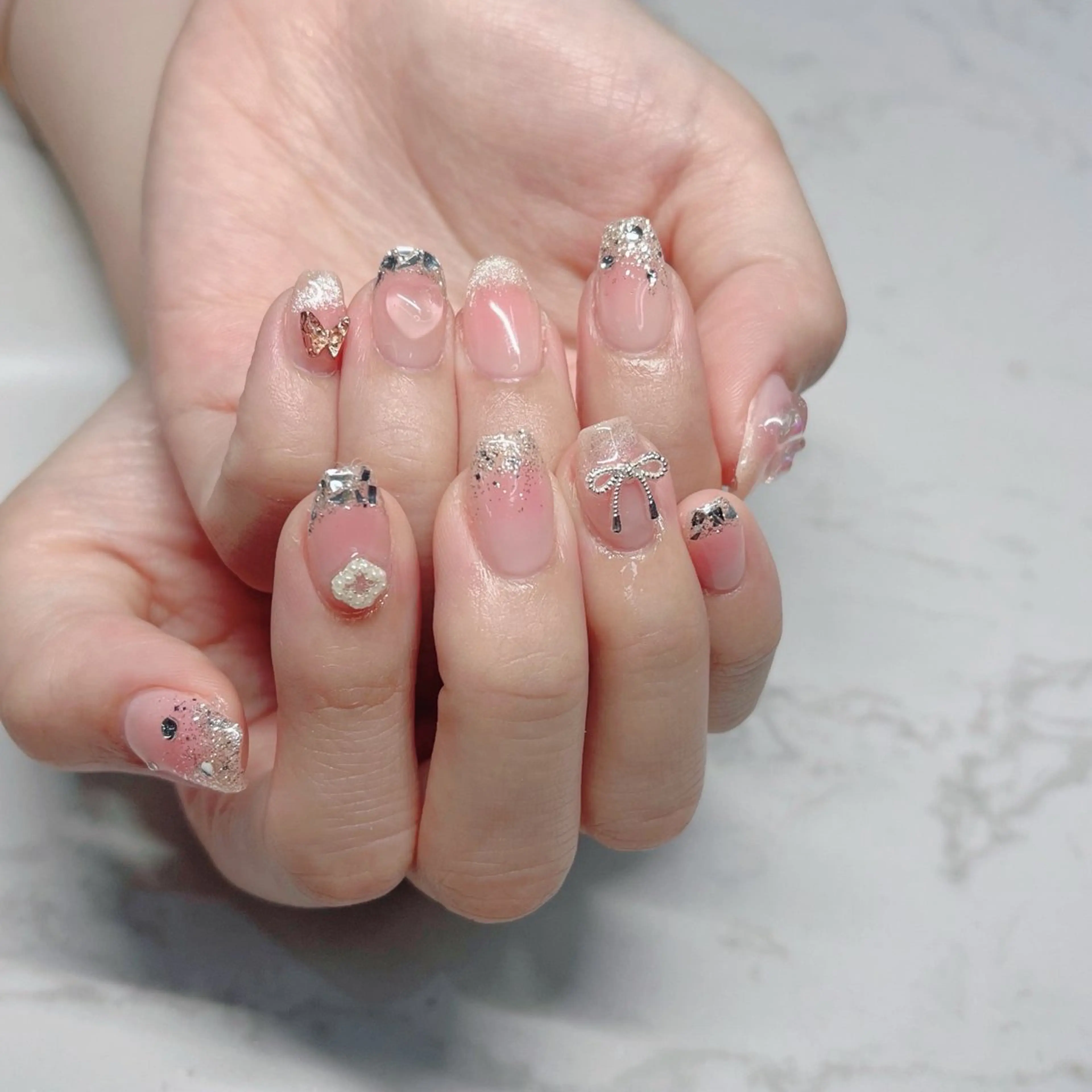 ネイル アートネイル ハンドネイル pomy nail 新宿店所属・otomi 🌼*･のネイルデザイン